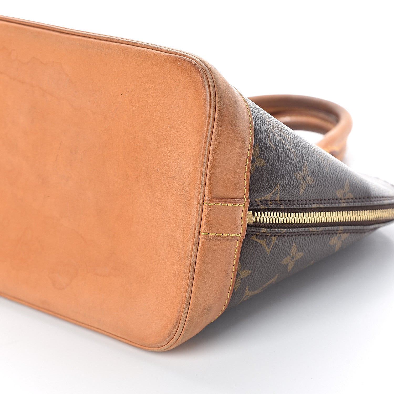 Louis Vuitton Monogram Alma PM 7 of 8