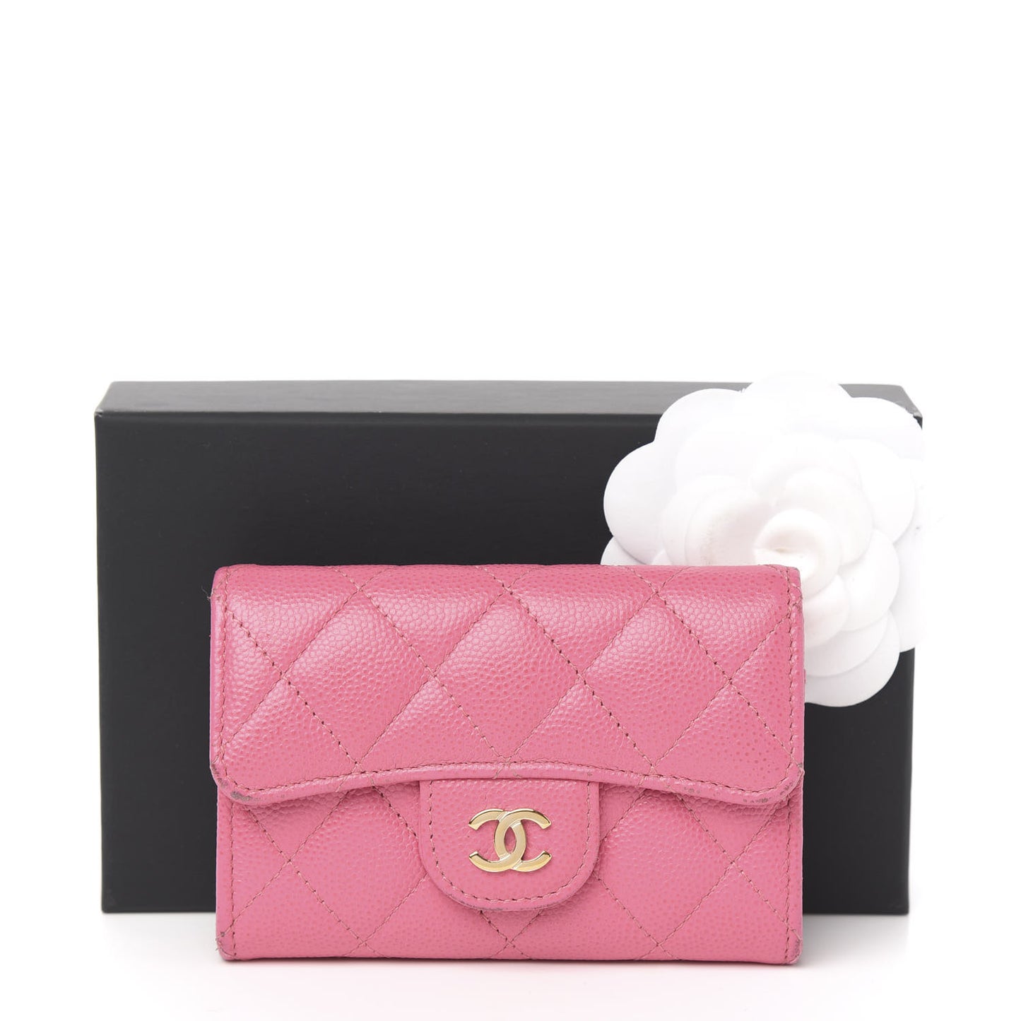 Iridescent Caviar Quilted Flap Card Holder Pink