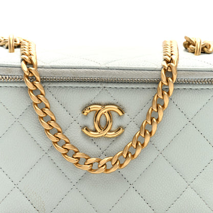 Chanel Caviar Quilted Sweetheart Vanity Case Bleu Clair 12 of 14