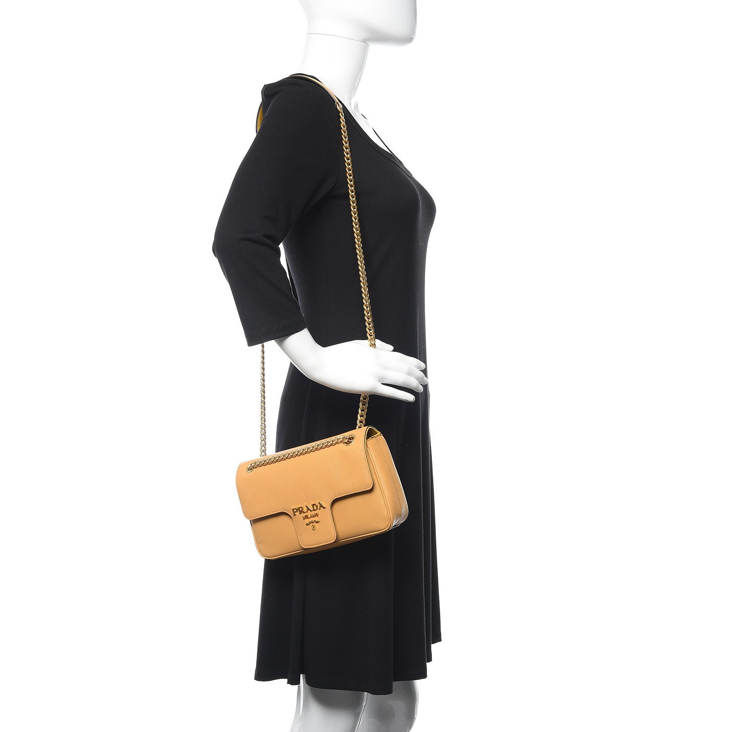 Prada Saffiano Flap Shoulder Bag Mais 2 of 11