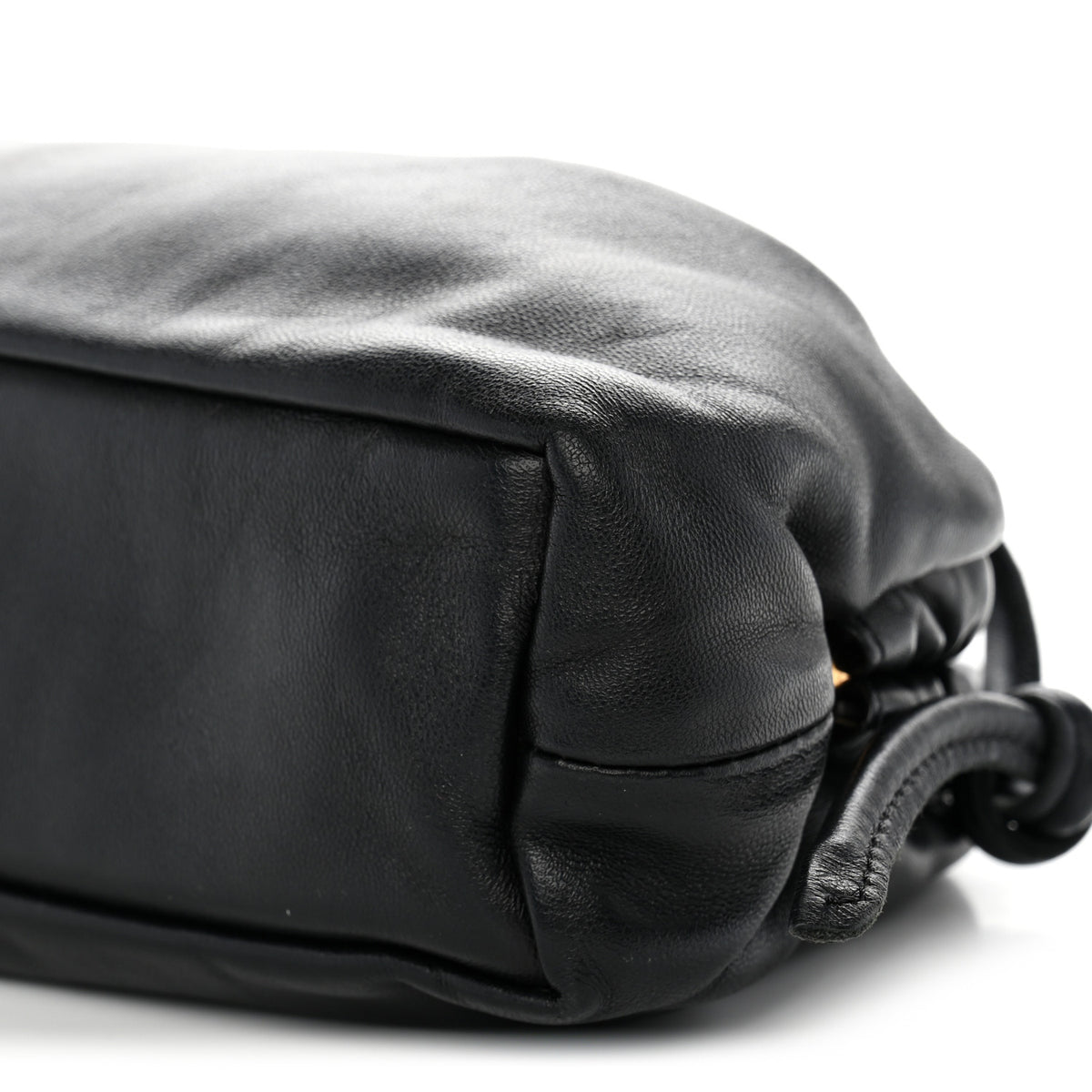 Lambskin Cloud Clutch Black Flamma