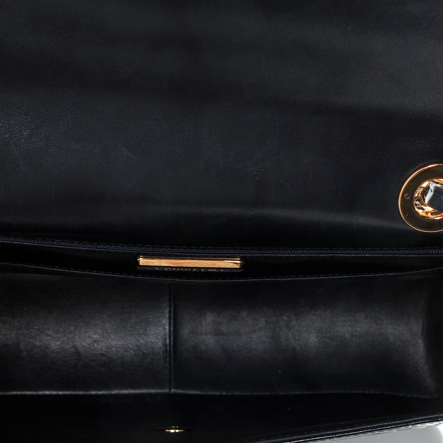 Chanel Alligator Jumbo Single Flap Navy Blue 5 of 7