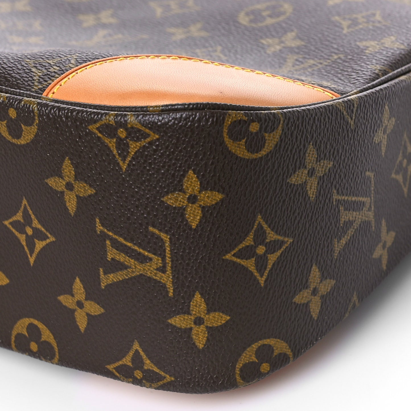 Monogram Boulogne 30