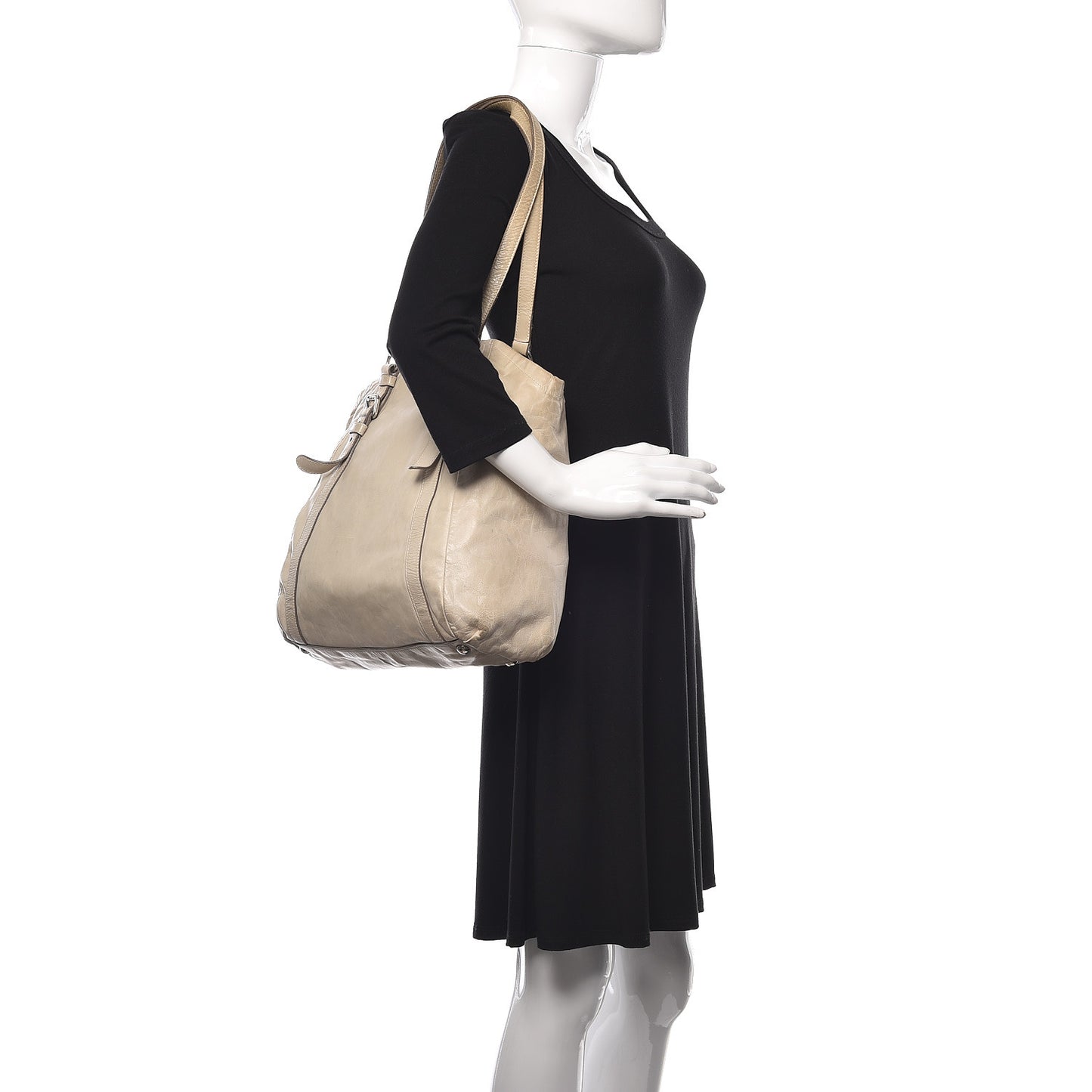 Vitello Shine Tote Ivory