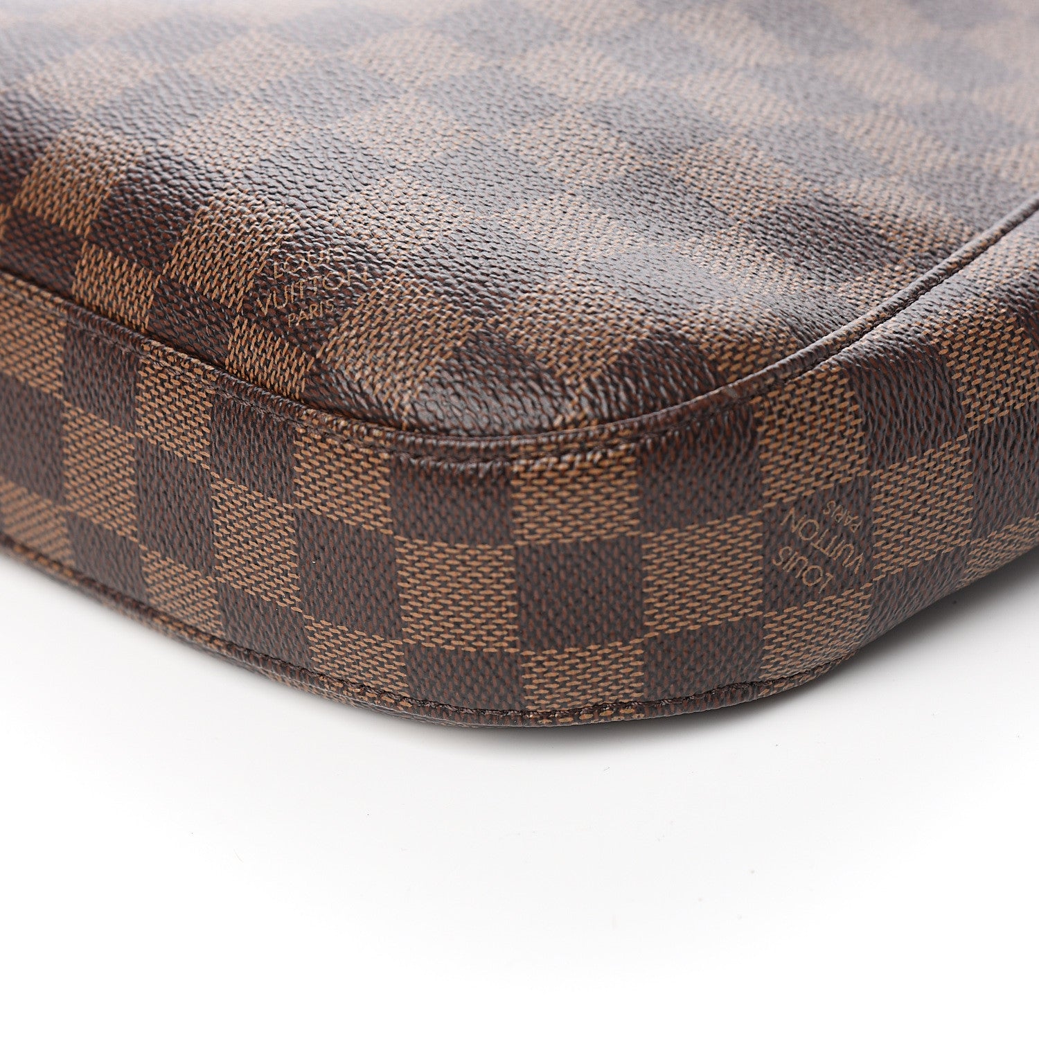 Louis Vuitton Damier Ebene South Bank Besace 7 of 8