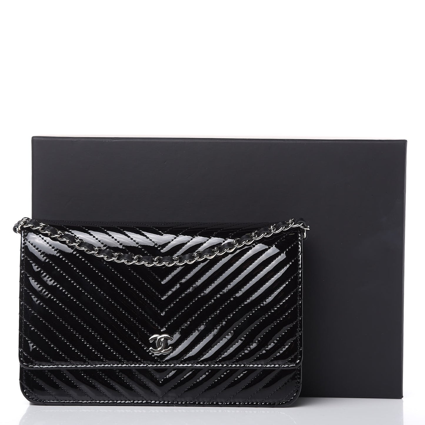 Patent Calfskin Chevron Quilted Wallet On Chain WOC Black