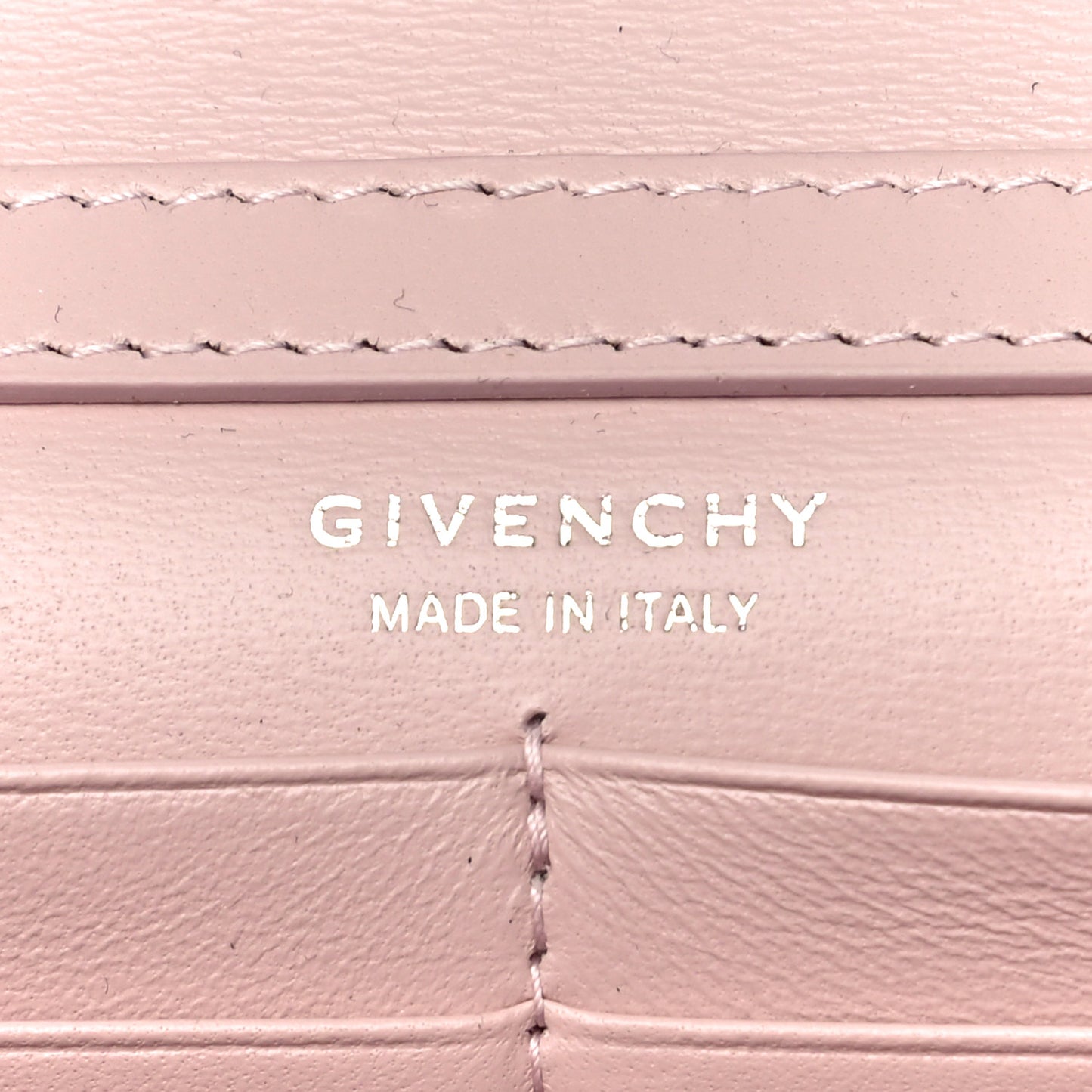 Box Calfskin 4G Wallet on Chain Pale Pink