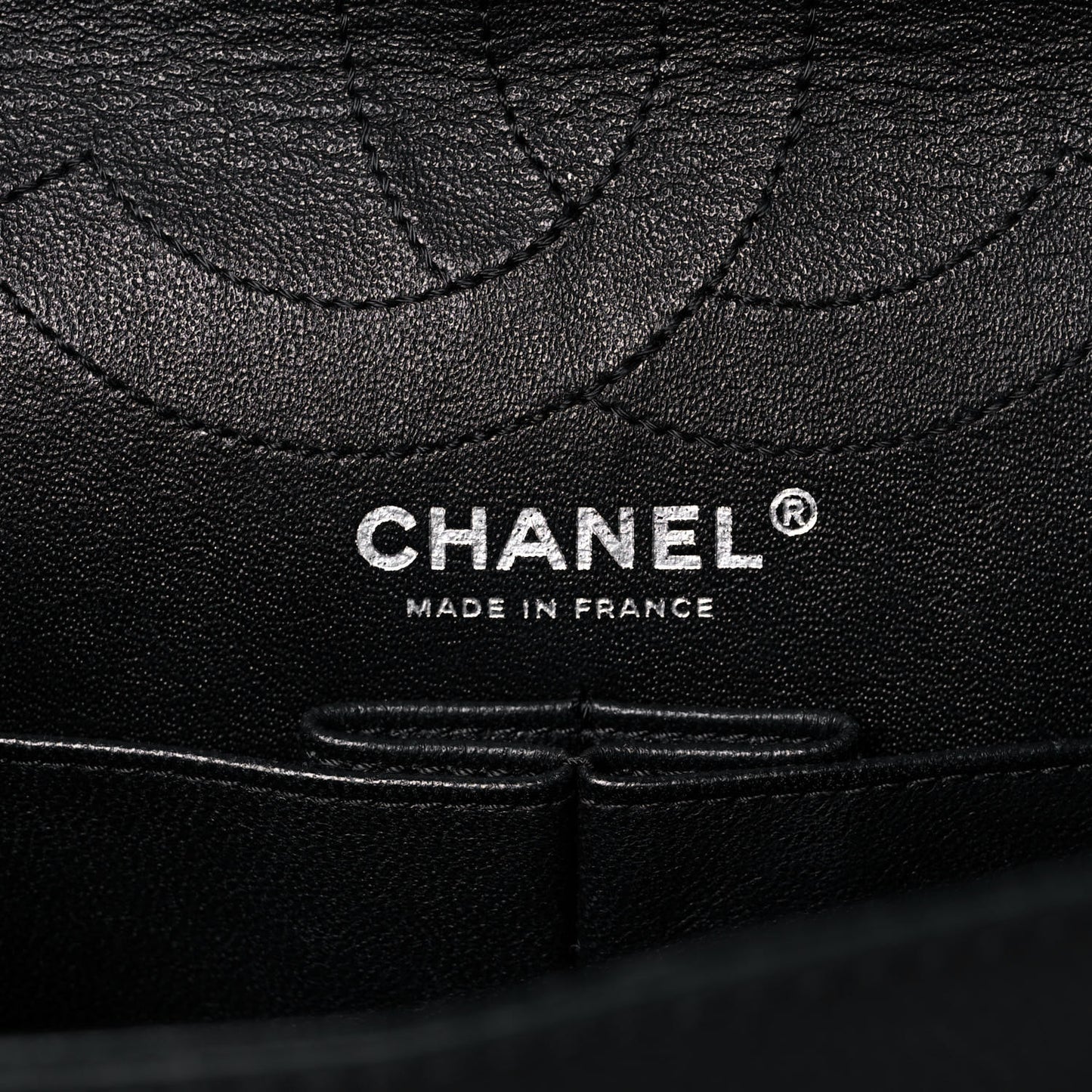 Iridescent Caviar Quilted 2.55 Reissue 226 Flap Black