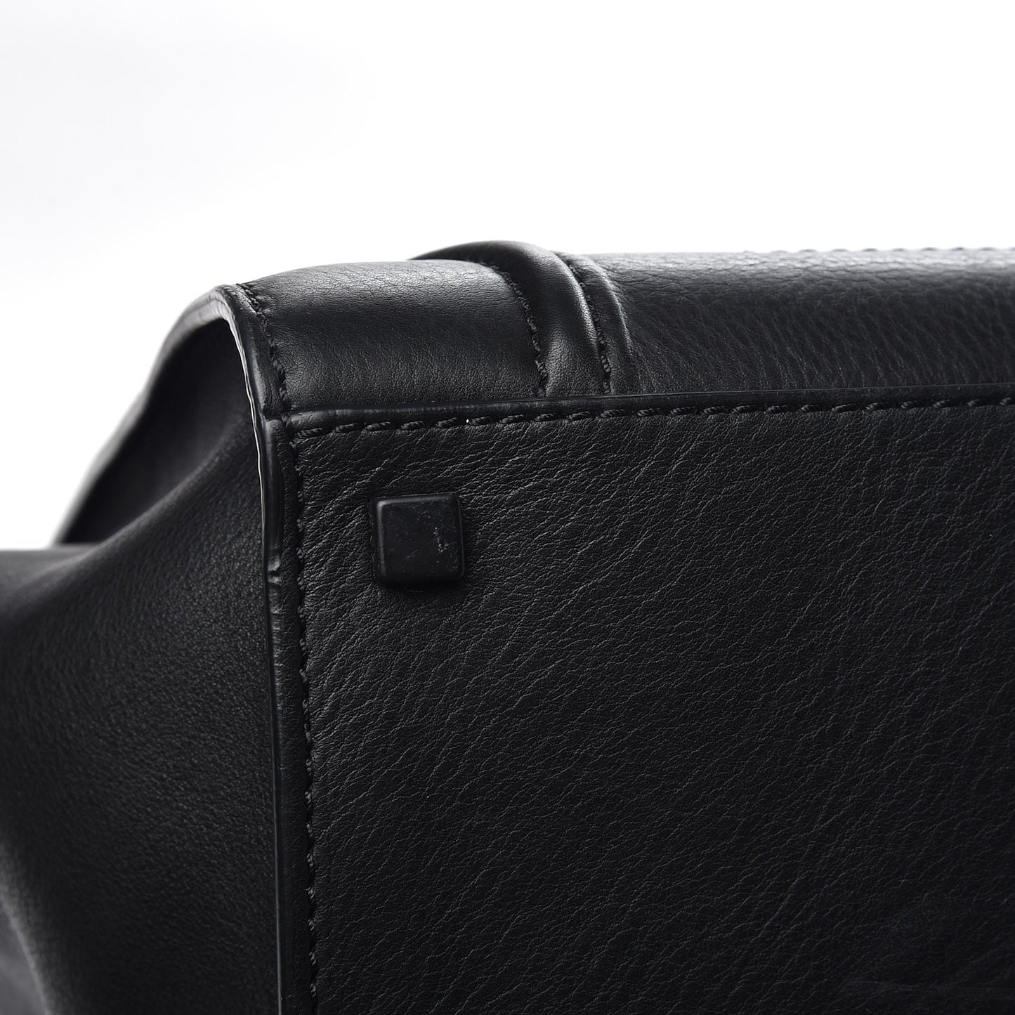 Supple Calfskin Medium Phantom Luggage Black