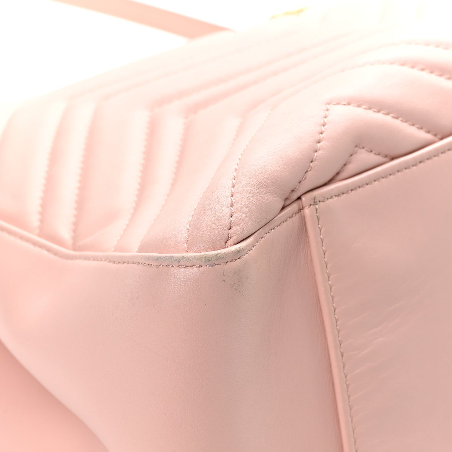 Calfskin Matelasse Medium GG Marmont Shoulder Tote Bag Perfect Pink