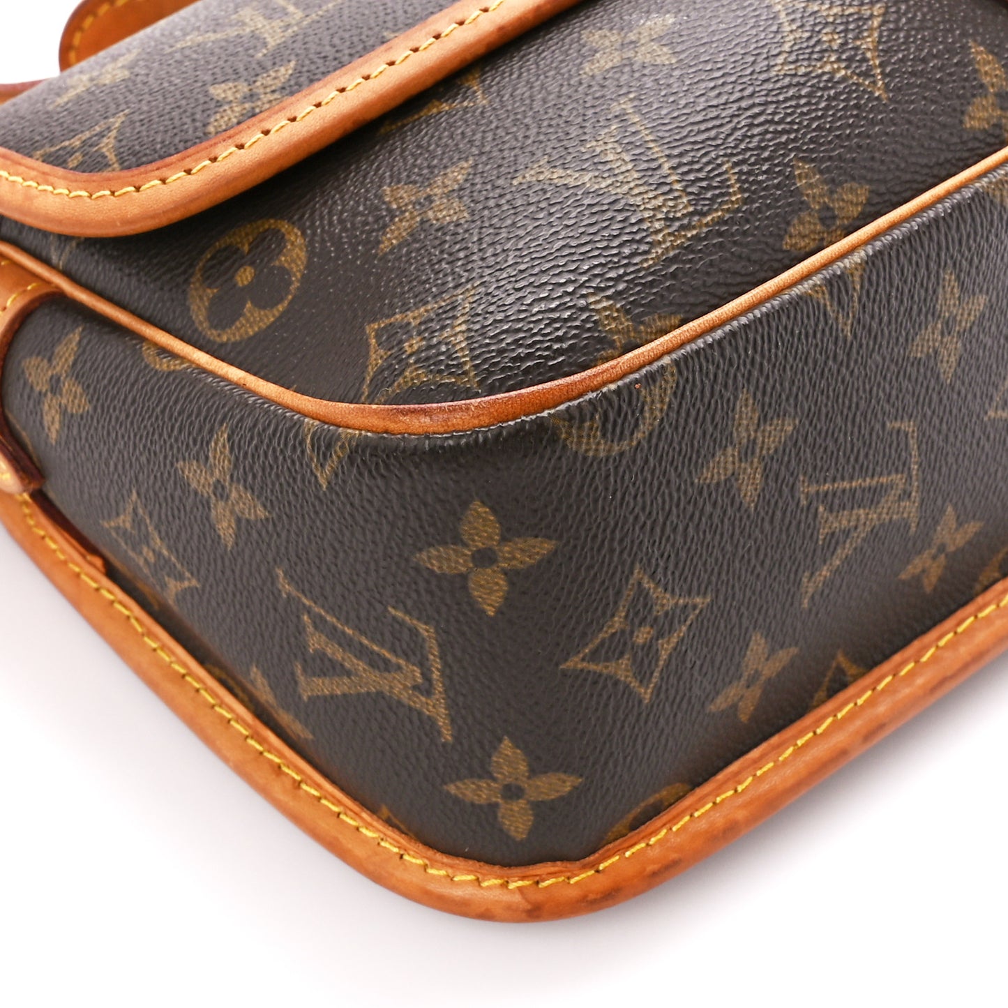 Monogram Sologne