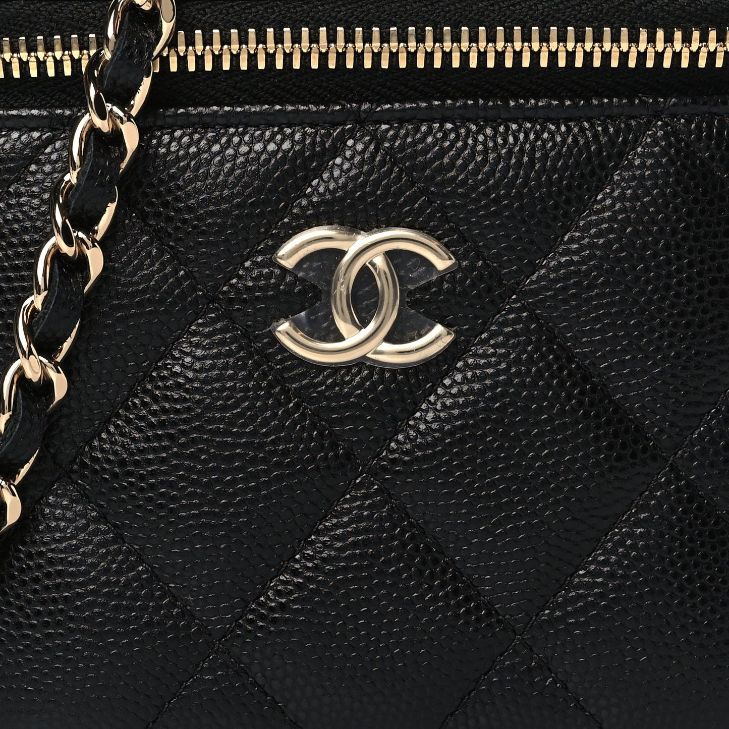 Caviar Quilted Mini Pearl On Top Vanity Case With Chain Black