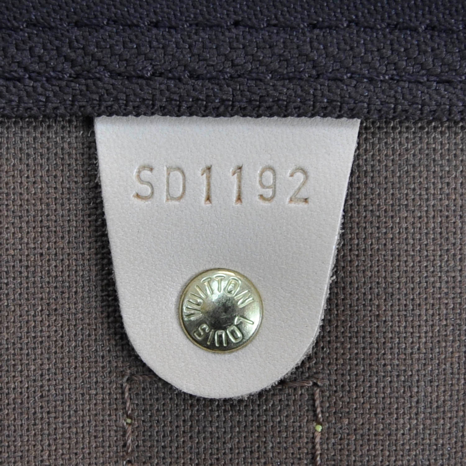 Louis Vuitton Monogram Keepall 55 10 of 12
