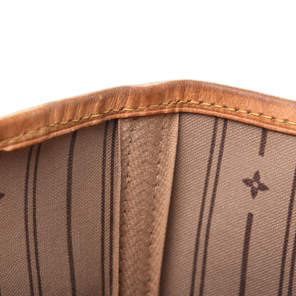 Louis Vuitton Monogram Neverfull MM 11 of 29