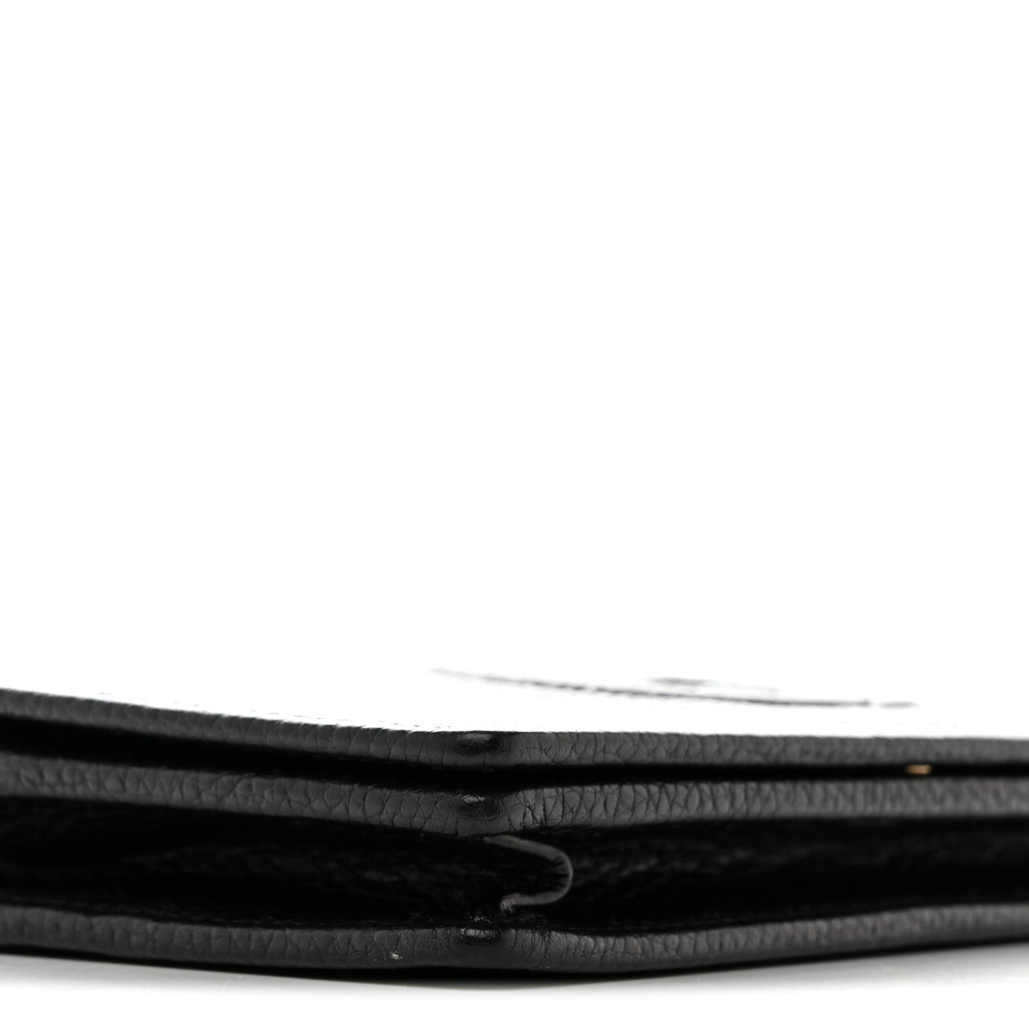 Pebbled Calfskin Soho Wallet On Chain Black