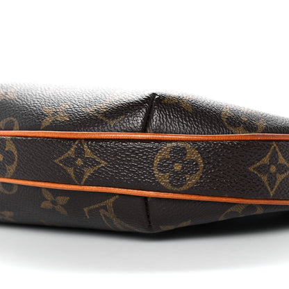 Louis Vuitton Monogram Croissant PM 8 of 9