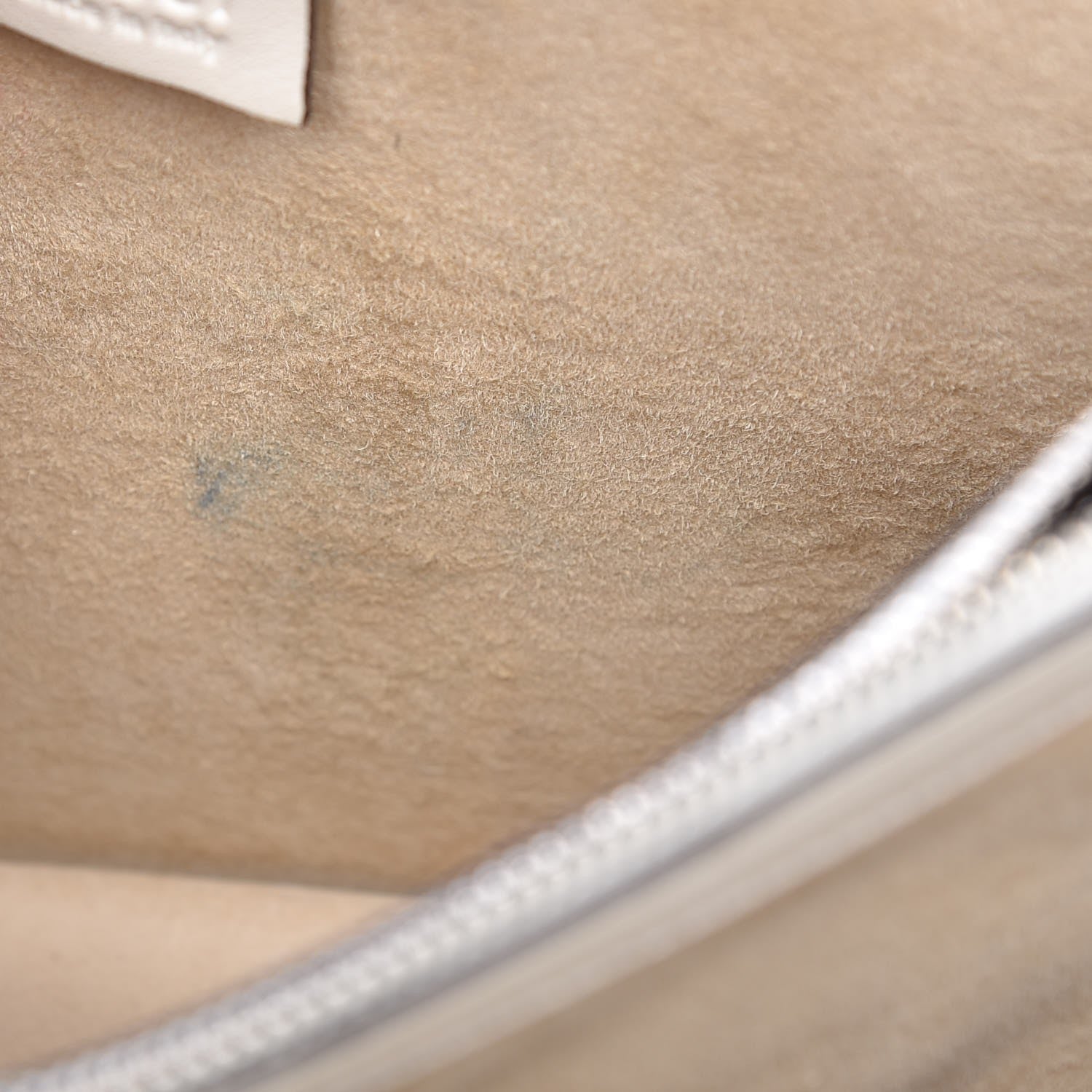Gucci GG Supreme Monogram Kingsnake Embroidered Medium Dionysus Shoulder Bag Beige 12 of 15