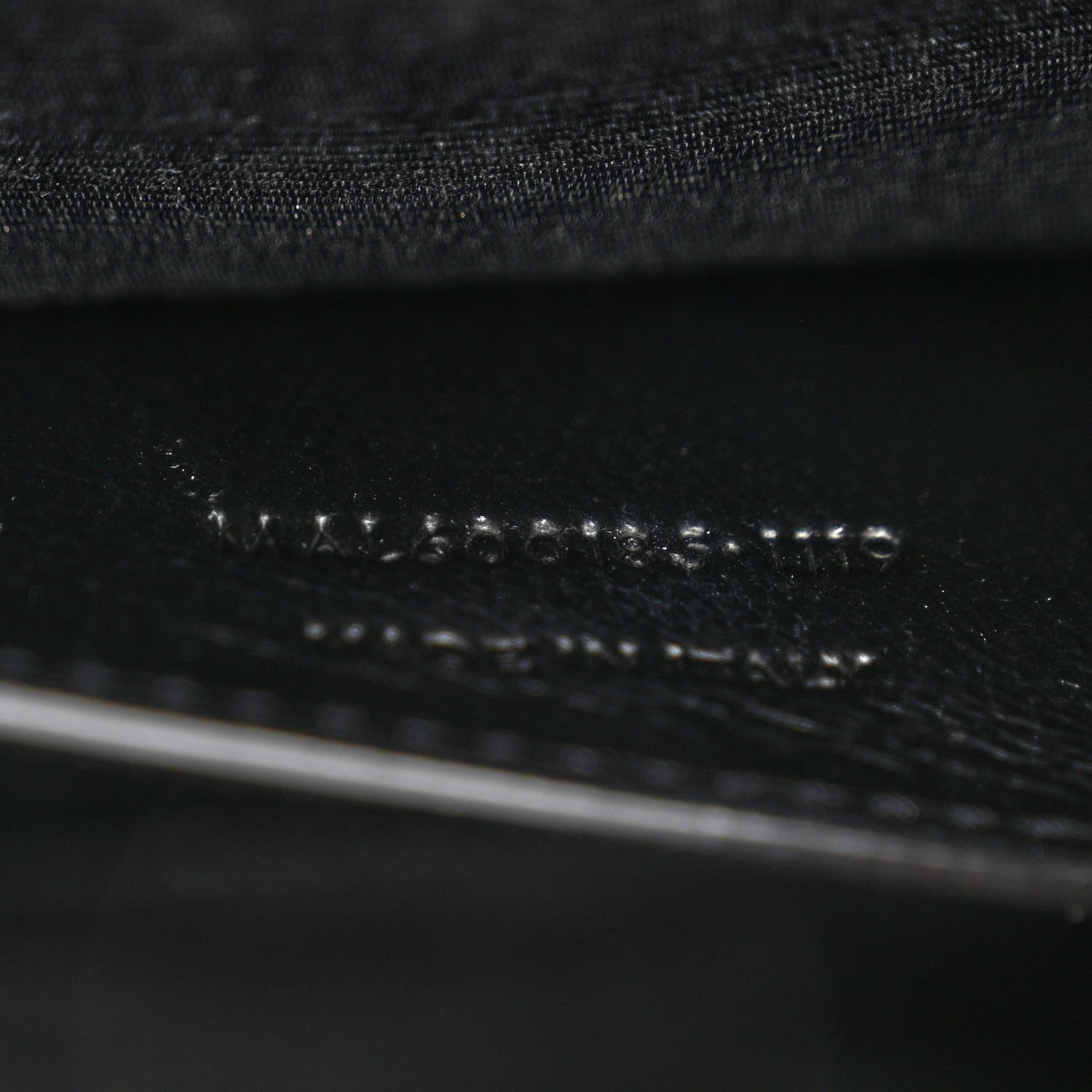Saint Laurent Grain De Poudre Textured Mixed Matelasse Triquilt Medium Monogram Satchel Black 7 of 11