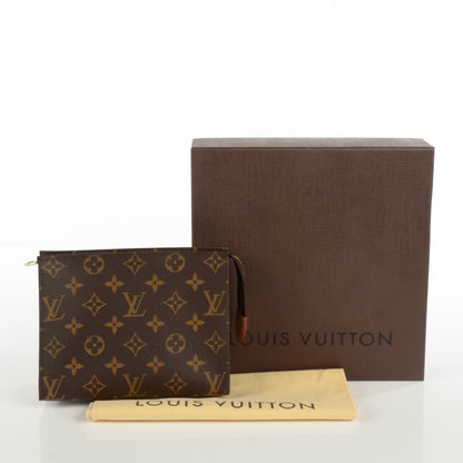 Louis Vuitton Monogram Toiletry Pouch 19 5 of 8