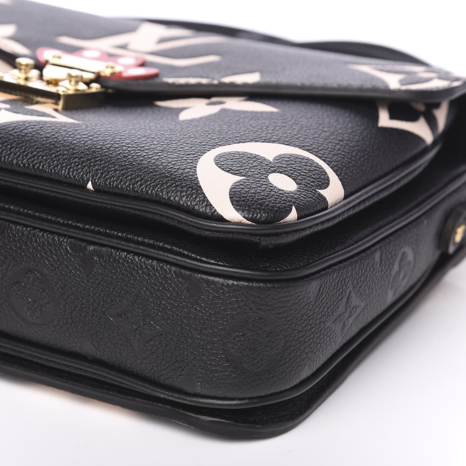 Louis Vuitton Empreinte Monogram Giant Crafty Pochette Metis Black Creme 9 of 9