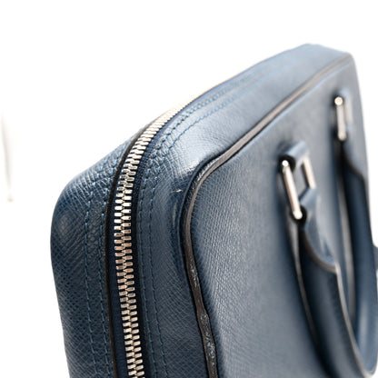 Louis Vuitton Taiga Porte-Documents Business MM Ocean 11 of 12