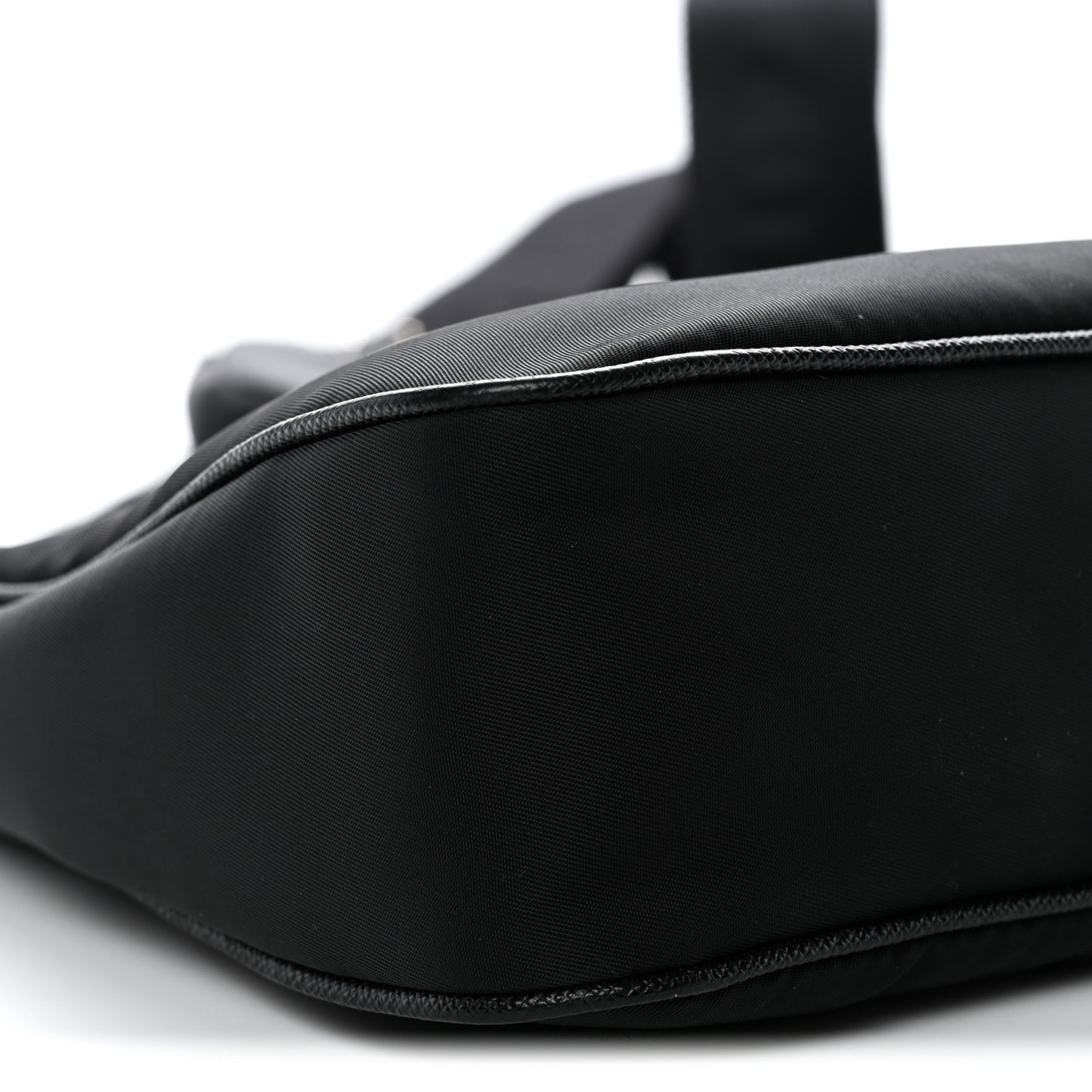 Nylon Re-Edition 2005 Shoulder Bag Black