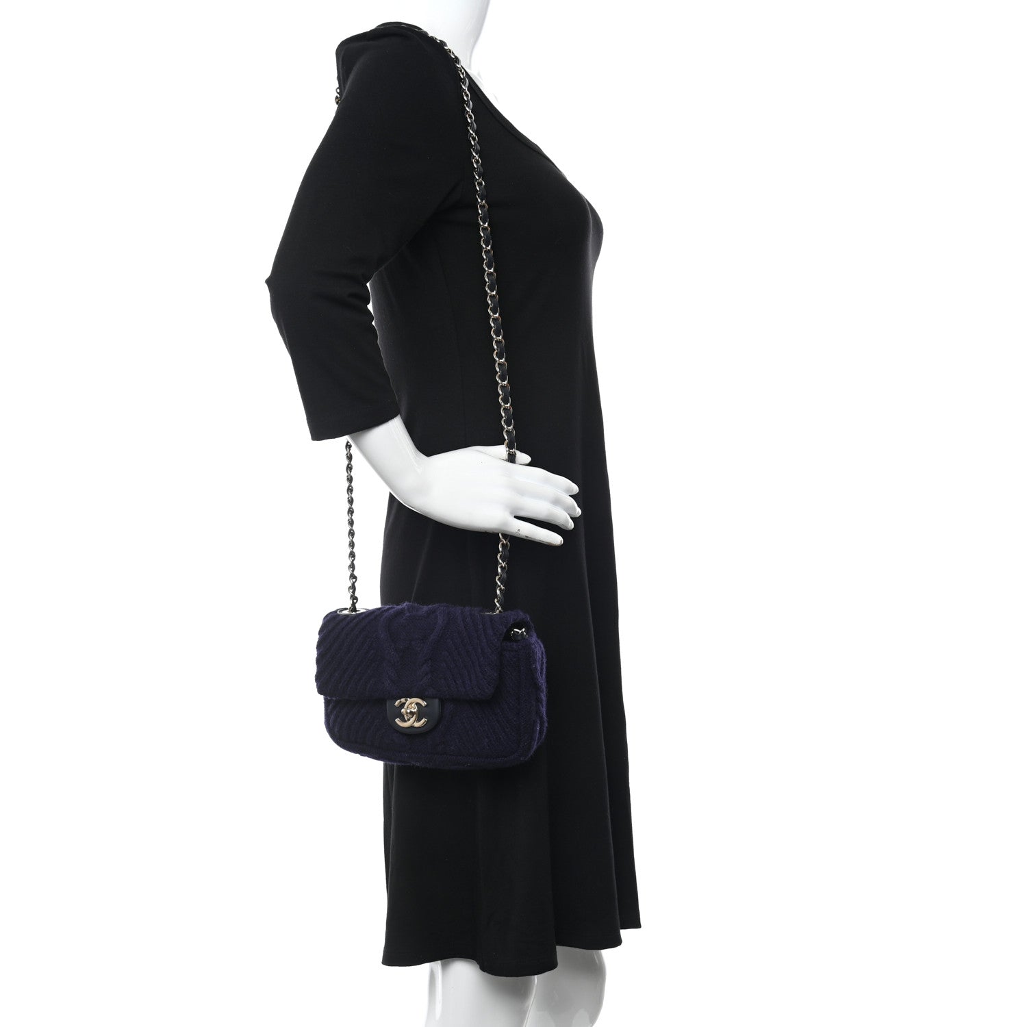 Chanel Cable Knit Mini Paris-Hamburg Flap Navy Blue 2 of 10