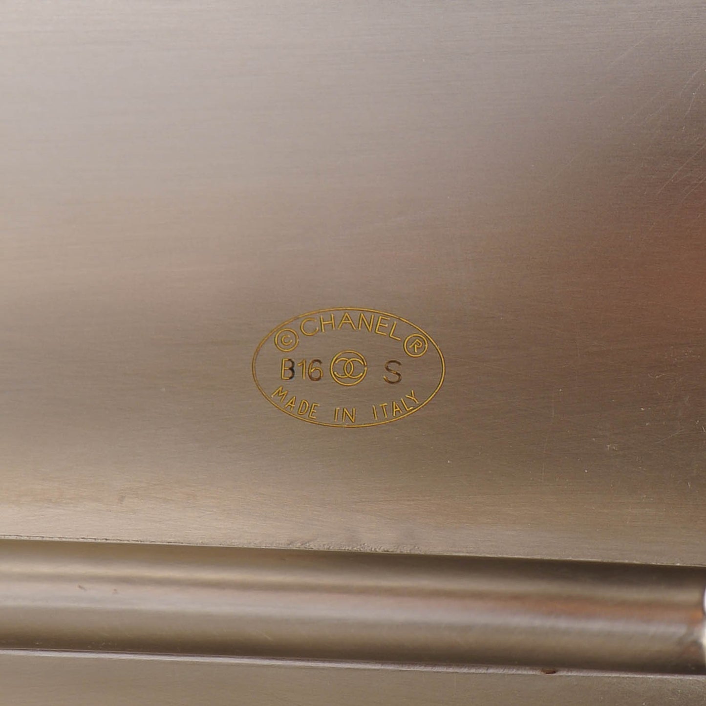 Metal Wide CC Mirror Cuff Silver