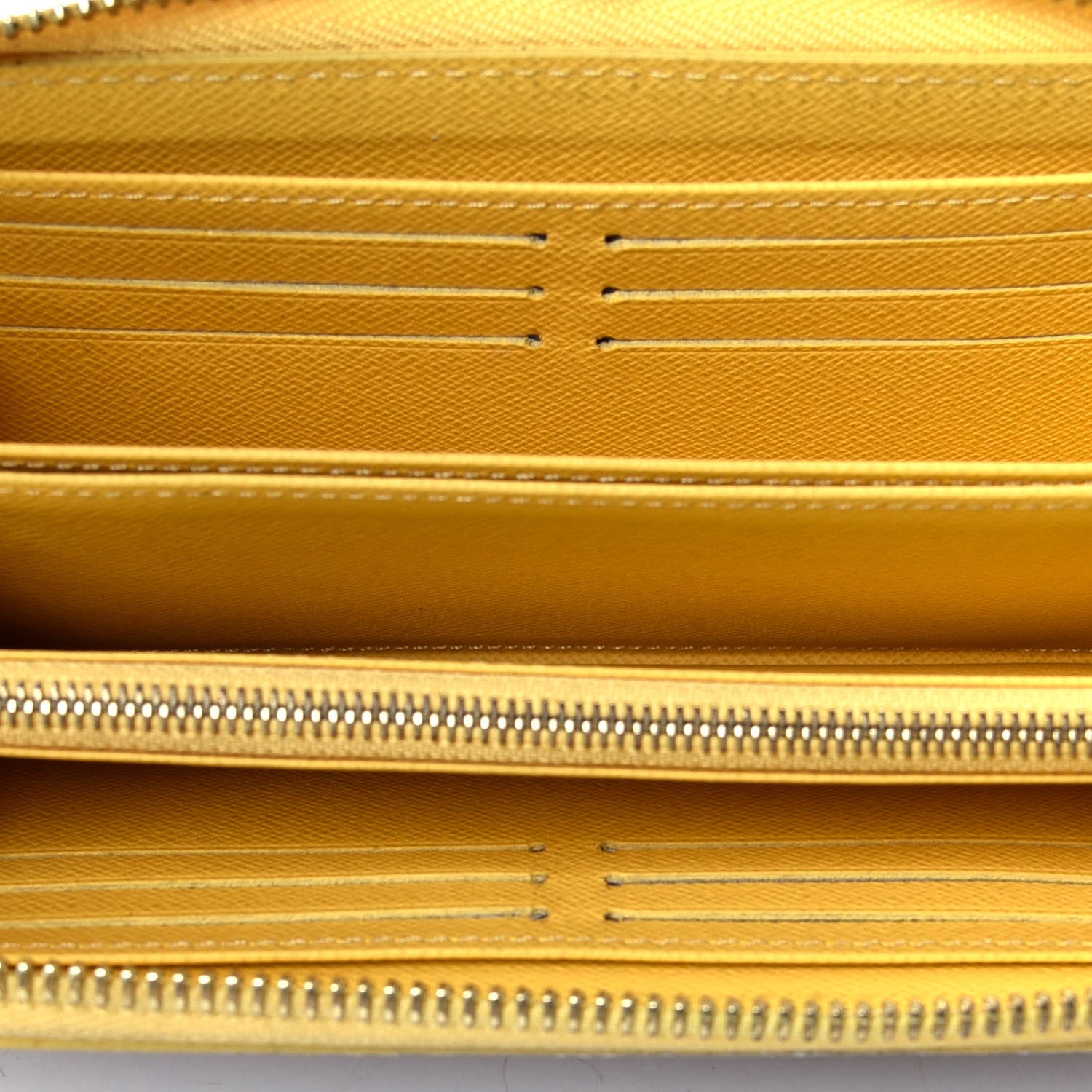 Louis Vuitton Damier Azur Zippy Wallet Jaune Pale 4 of 4