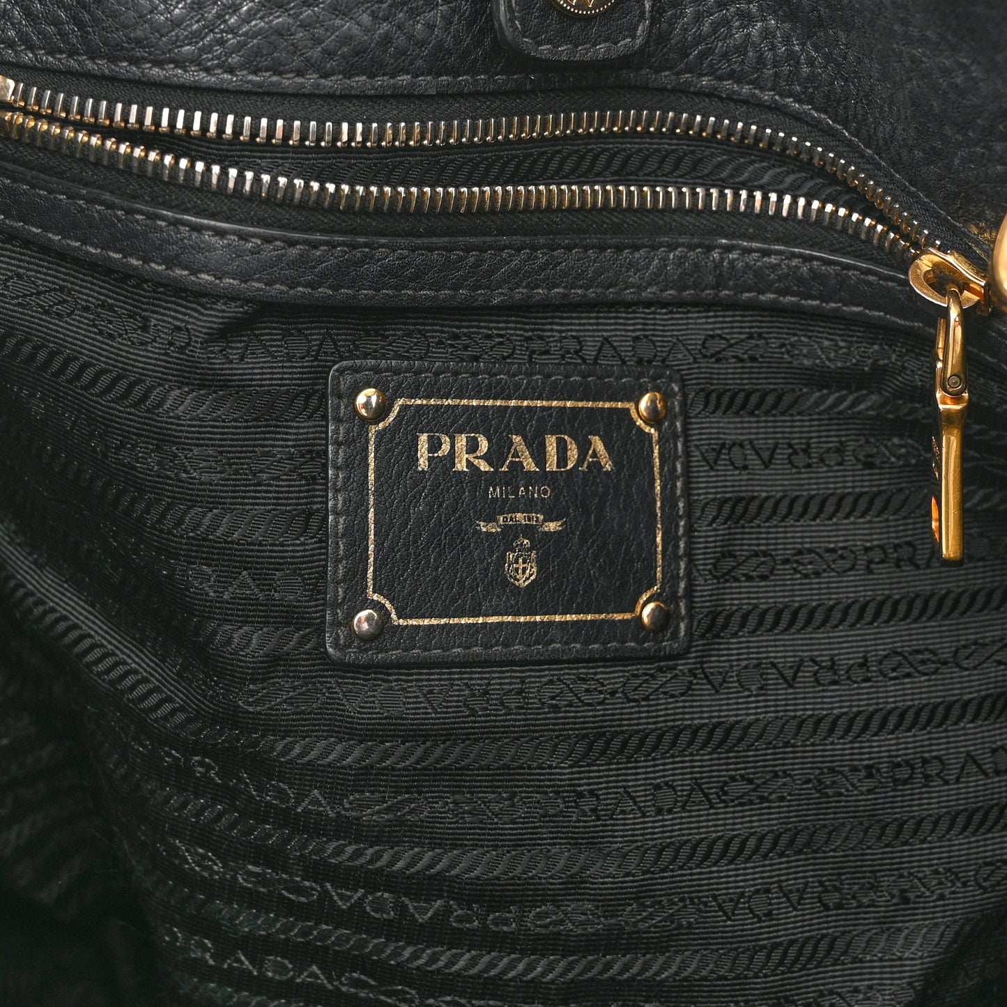 Vitello Daino Tote Black