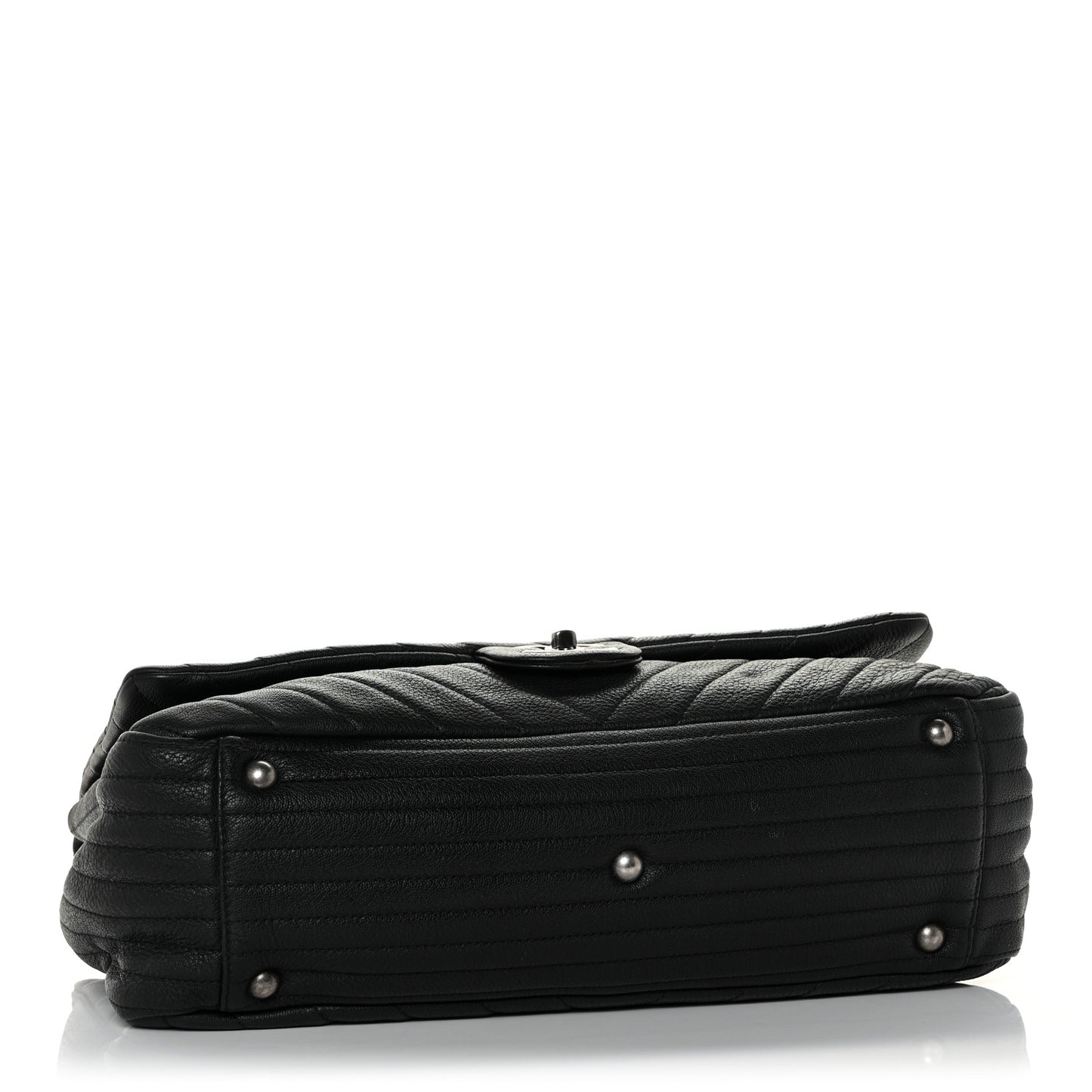Calfskin Chevron Quilted XXL Travel Flap Bag Black