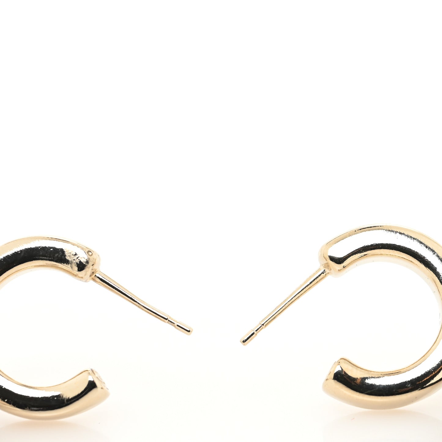 Metal CC Drop Earrings Gold