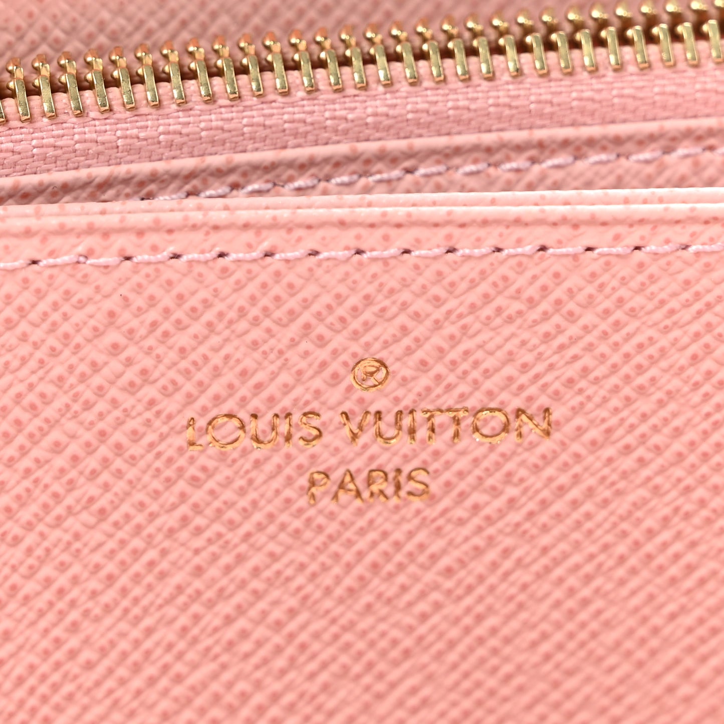 Damier Azur Zippy Wallet Rose Ballerine