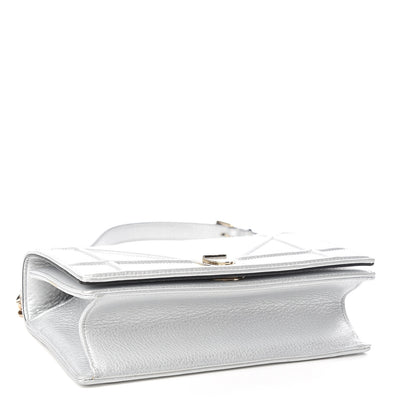 Christian Dior Metallic Grained Calfskin Small Diorama Flap Bag Silver 4 of 9