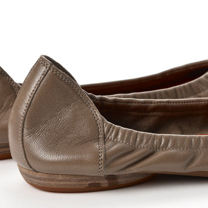 Hermes Glossy Goatskin Carina Ballerina Flats size 37 in Taupe 10 of 10