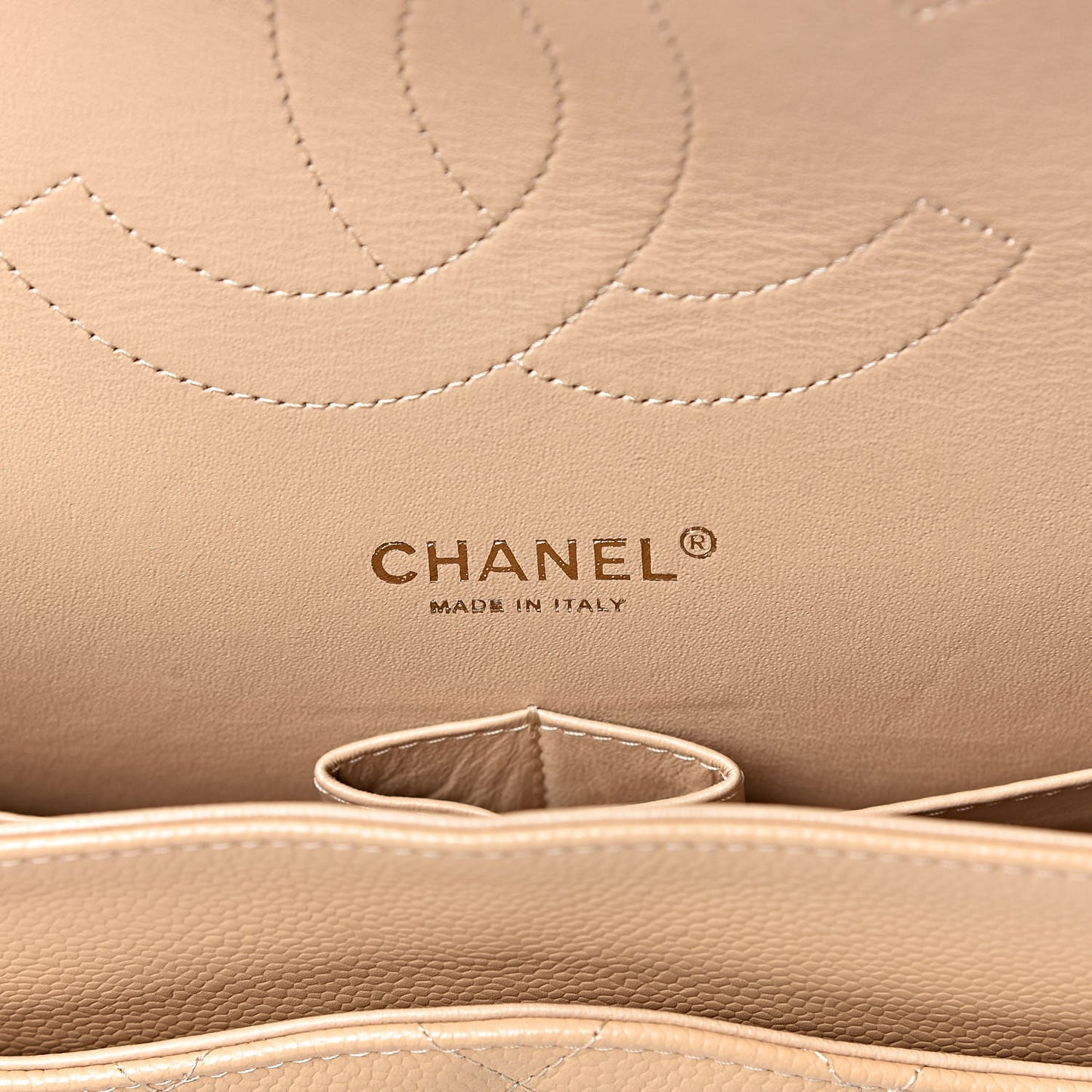 Caviar Quilted Jumbo Double Flap Beige Clair