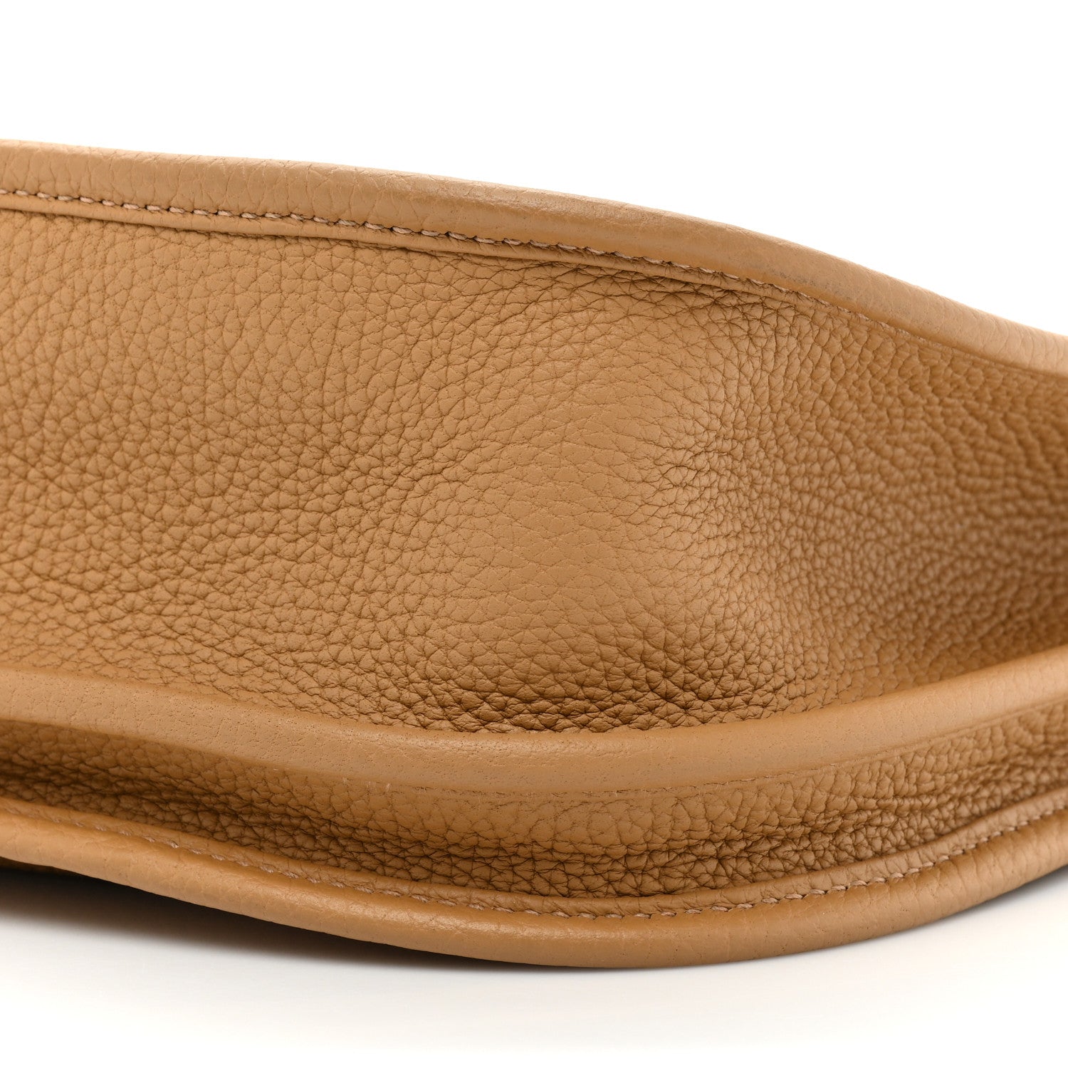 Hermes Taurillon Clemence Evelyne III PM Biscuit 6 of 10