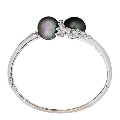 Parker & West by FASHIONPHILE 14K White Gold Diamond Black Cultured Pearl .64ct Bypass Bracelet 4 of 8