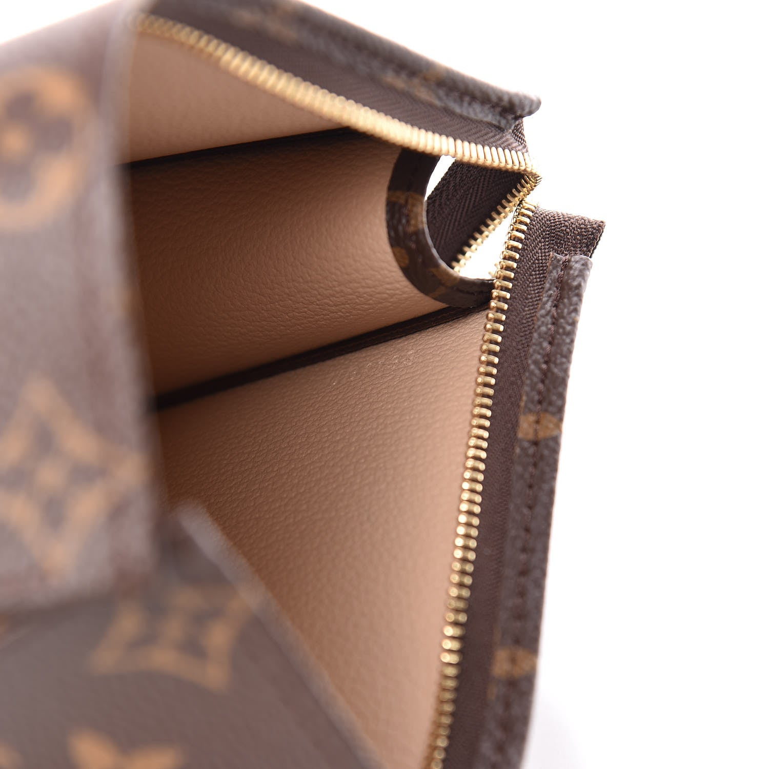 Louis Vuitton Monogram Toiletry Pouch 19 9 of 10