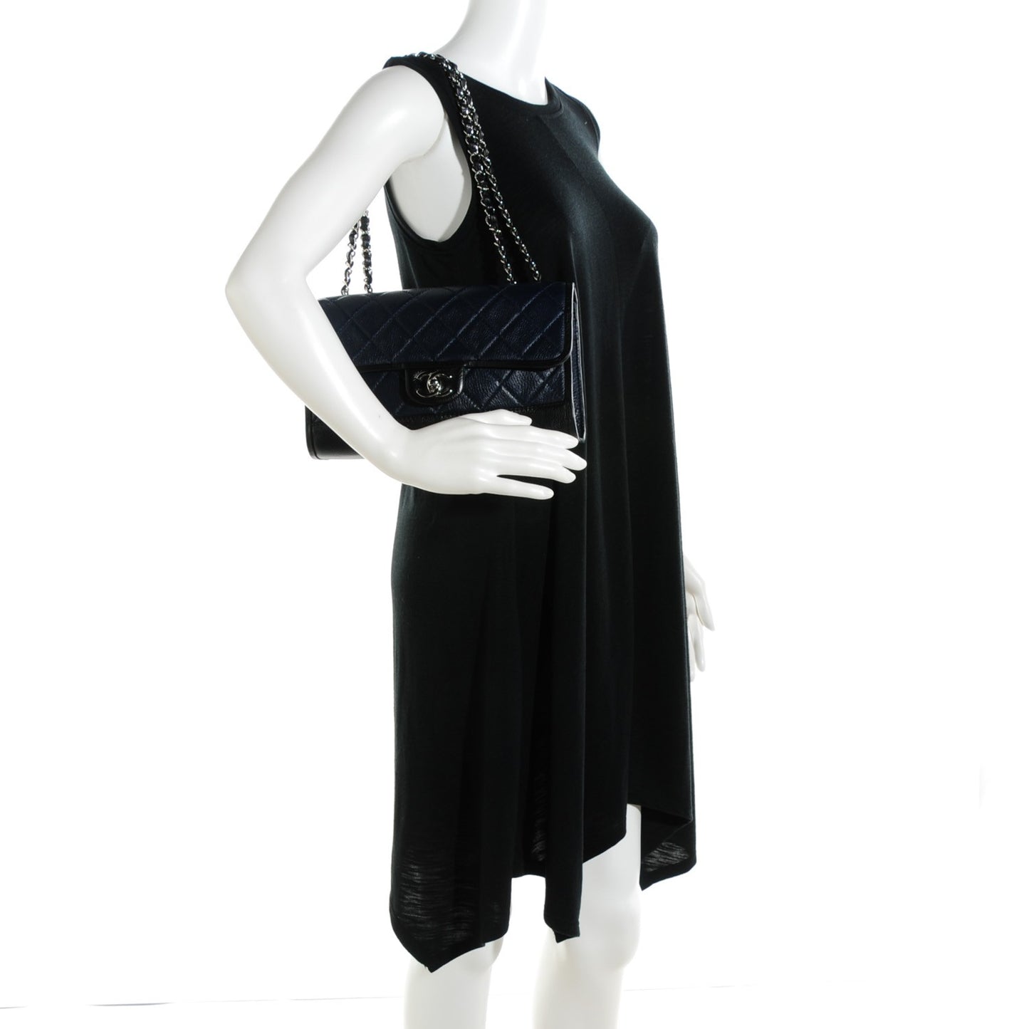 Calfskin Quilted Medium Flap Navy Black