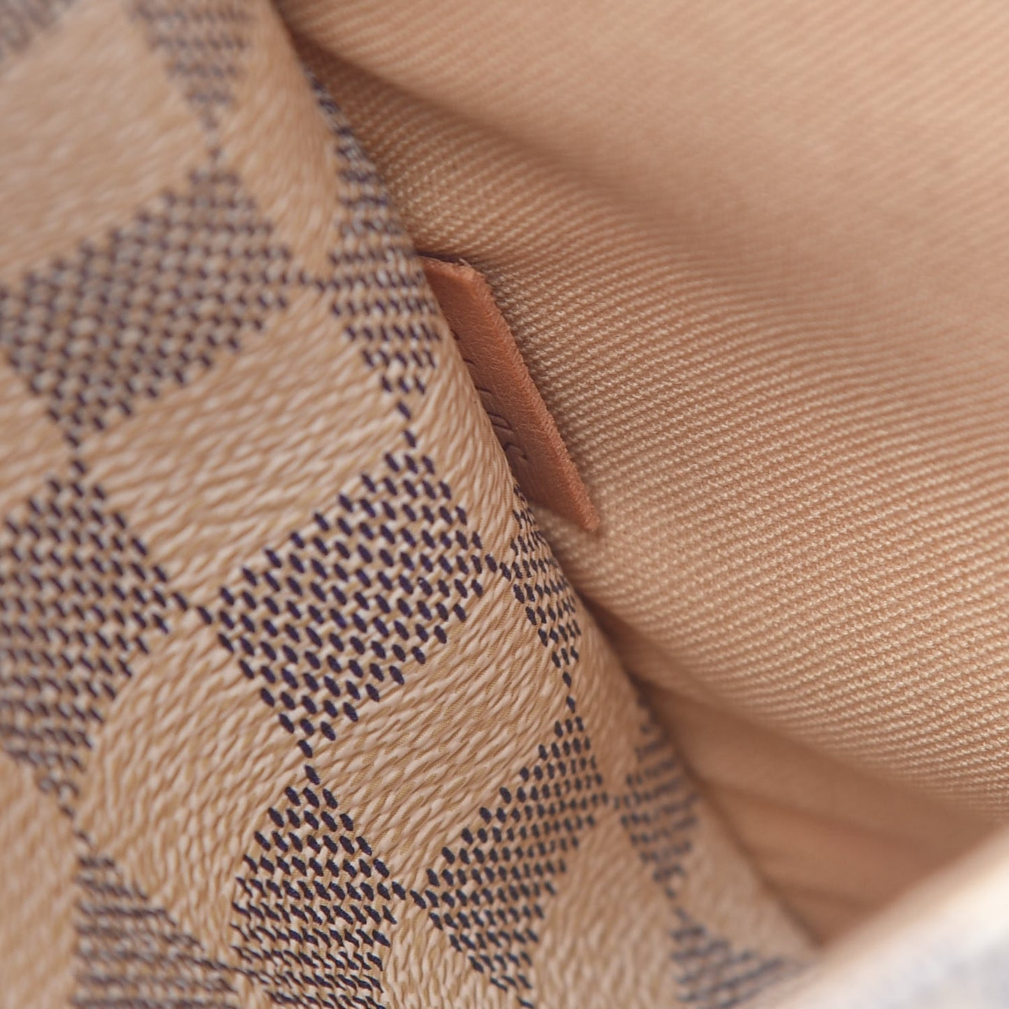 Damier Azur Totally PM