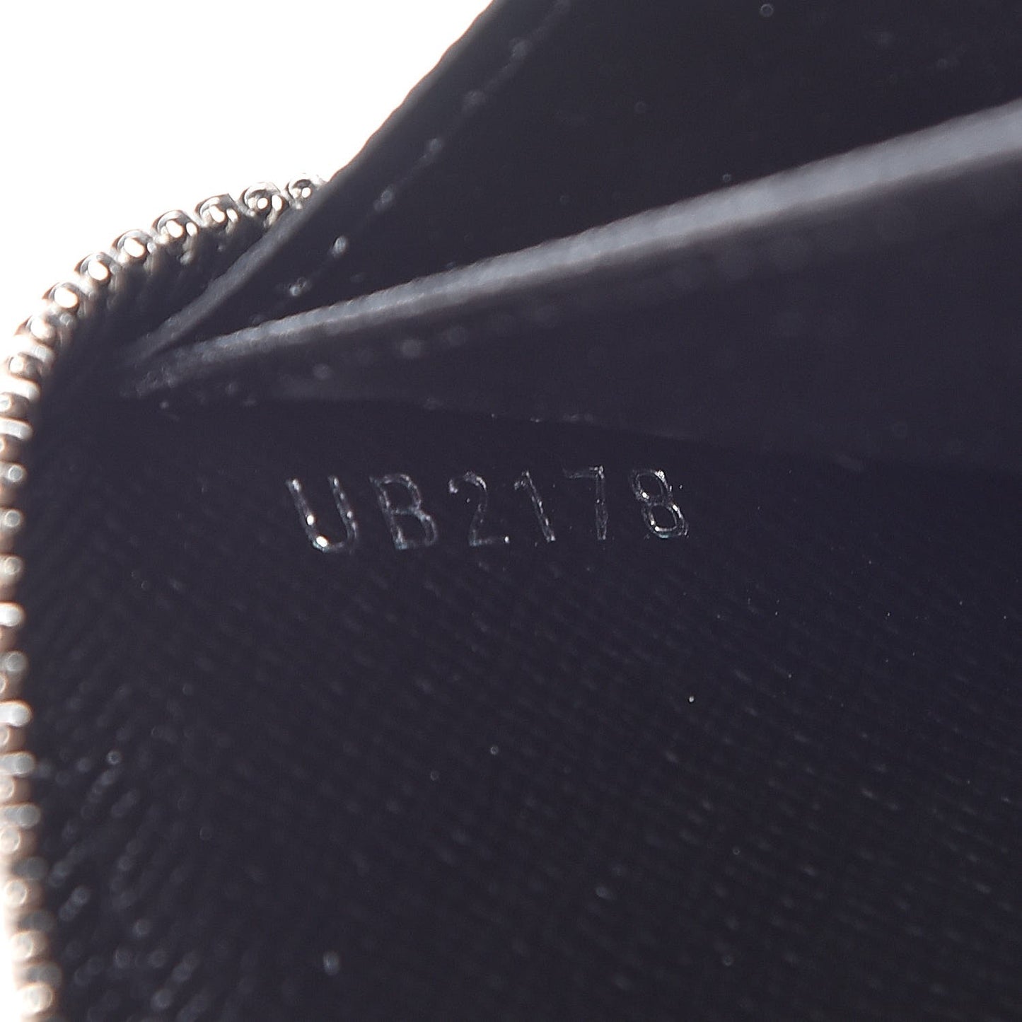 Epi Clemence Wallet Black