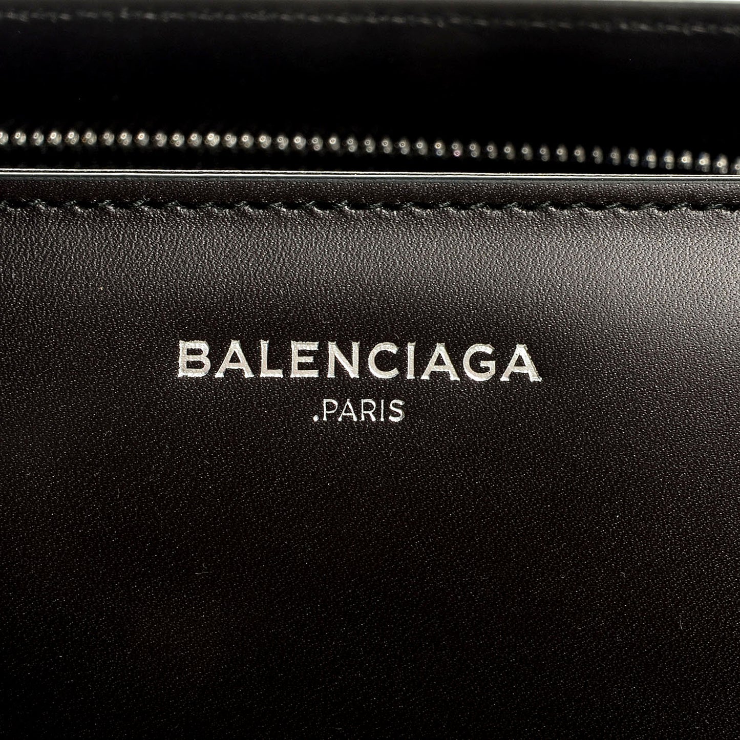 Calfskin Karung S Padlock Nude Work Black Electric Blue