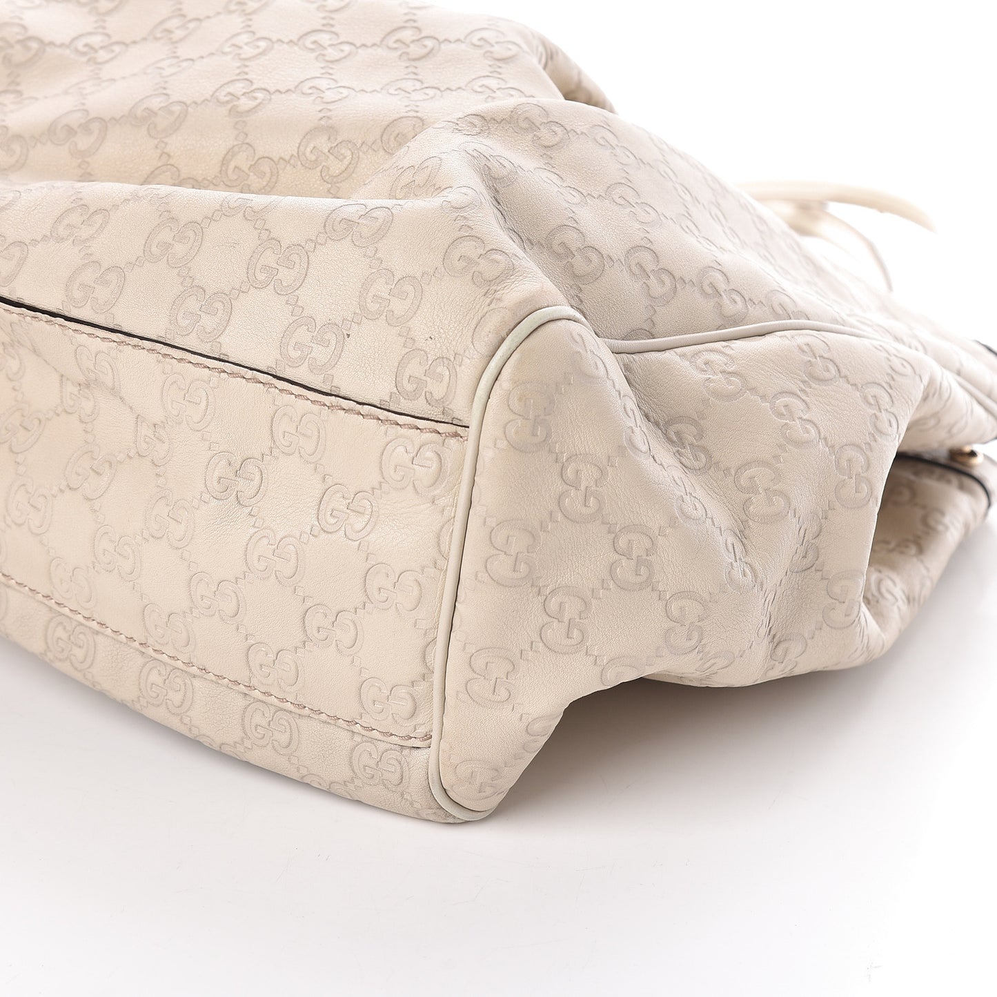 Guccissima Large Sukey Tote Mystic White