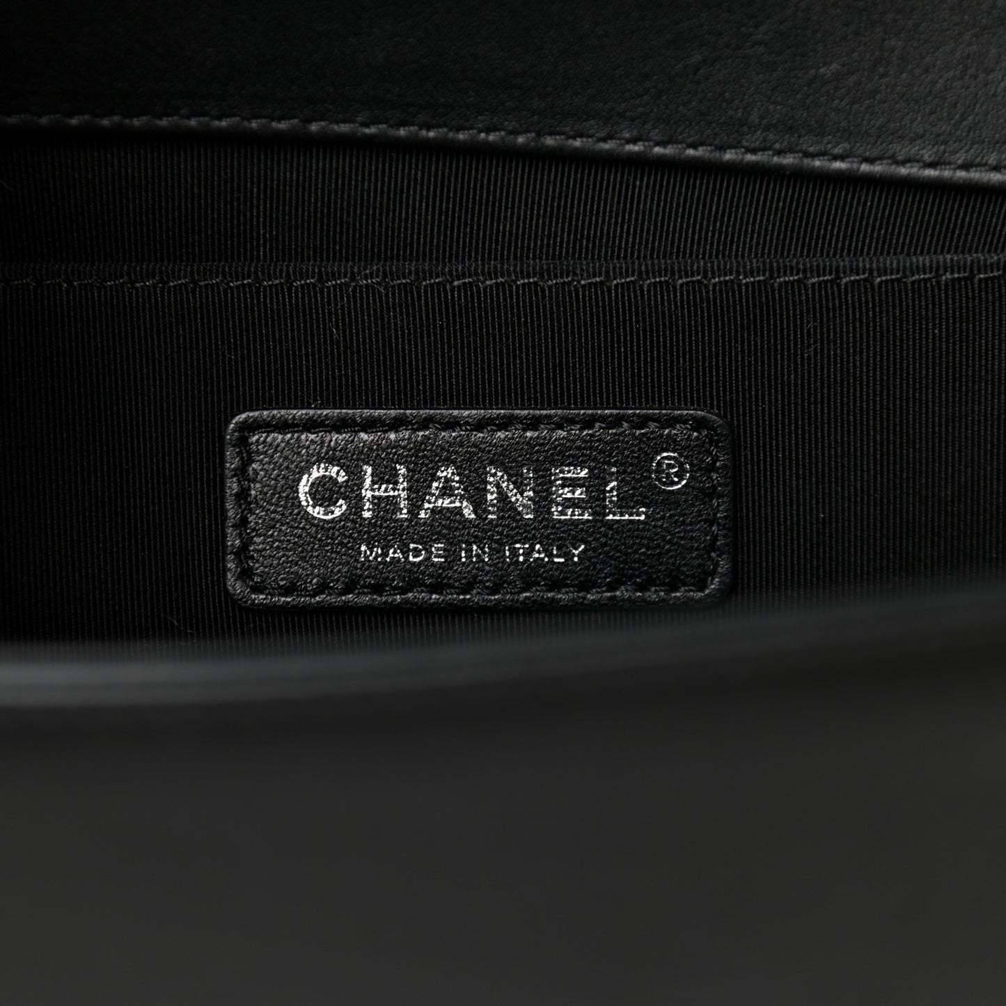Calfskin Pleated Medium Boy In Rome Flap Black White