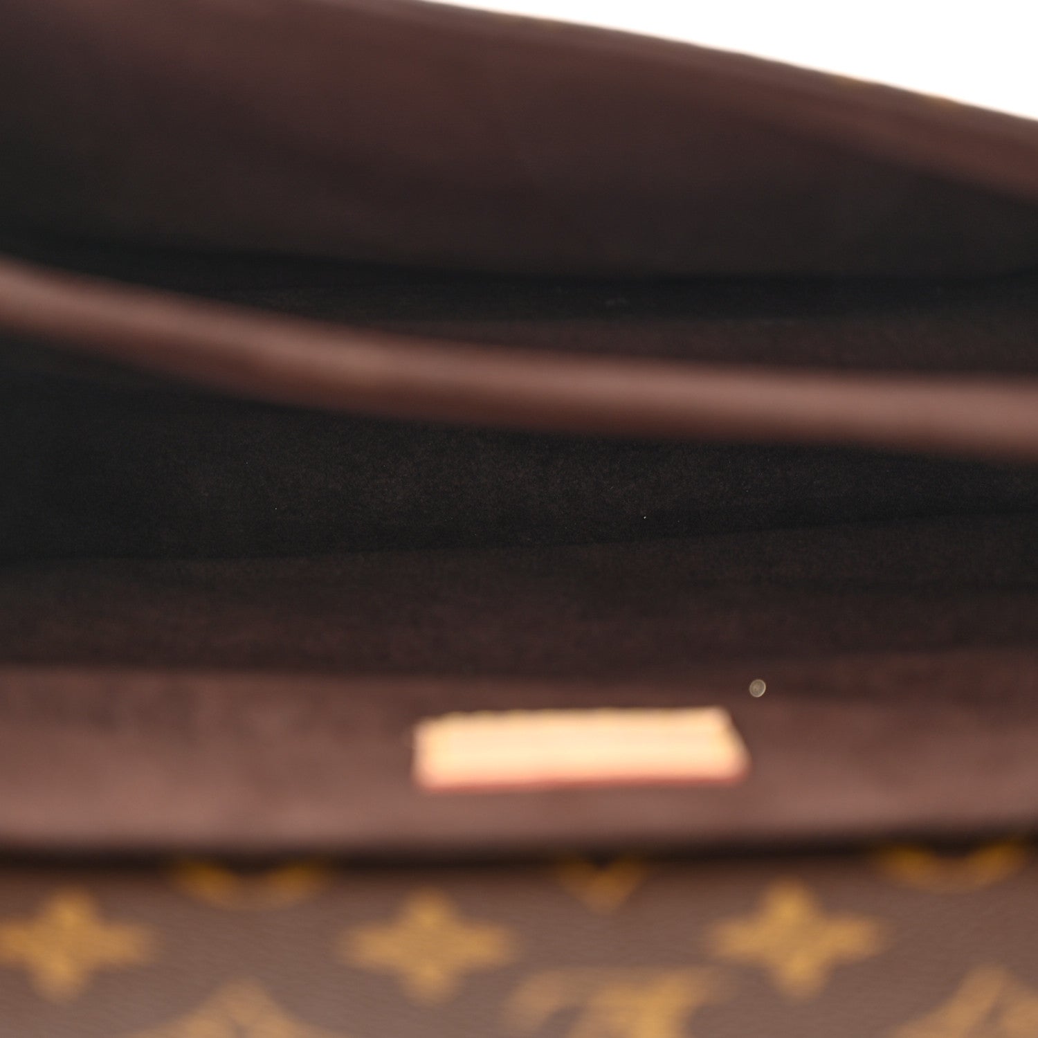 Louis Vuitton Monogram Pochette Metis 5 of 14