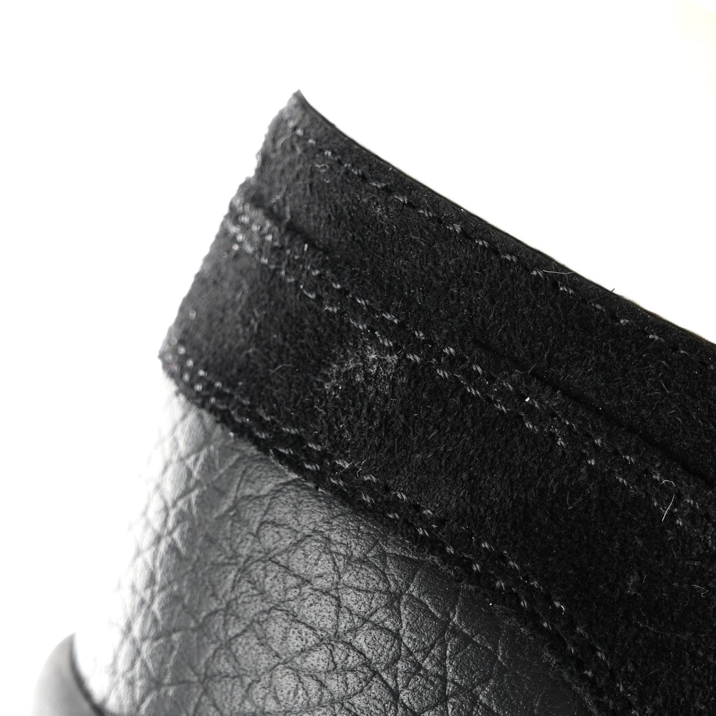 Mesh Suede Grained Calfskin Womens CC Sneakers 38 Black White