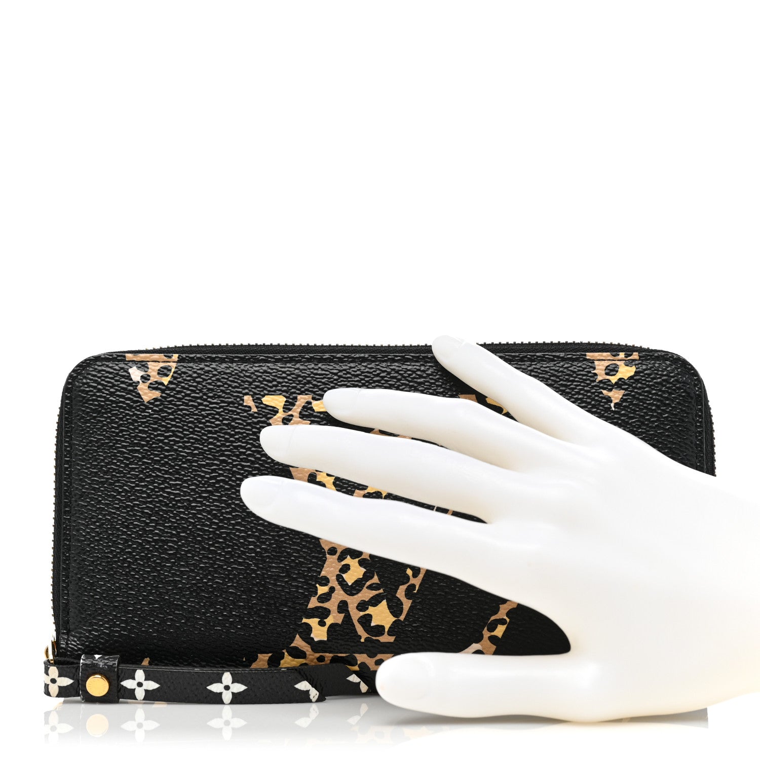 Louis Vuitton Monogram Giant Jungle Zippy Wallet Black 2 of 9