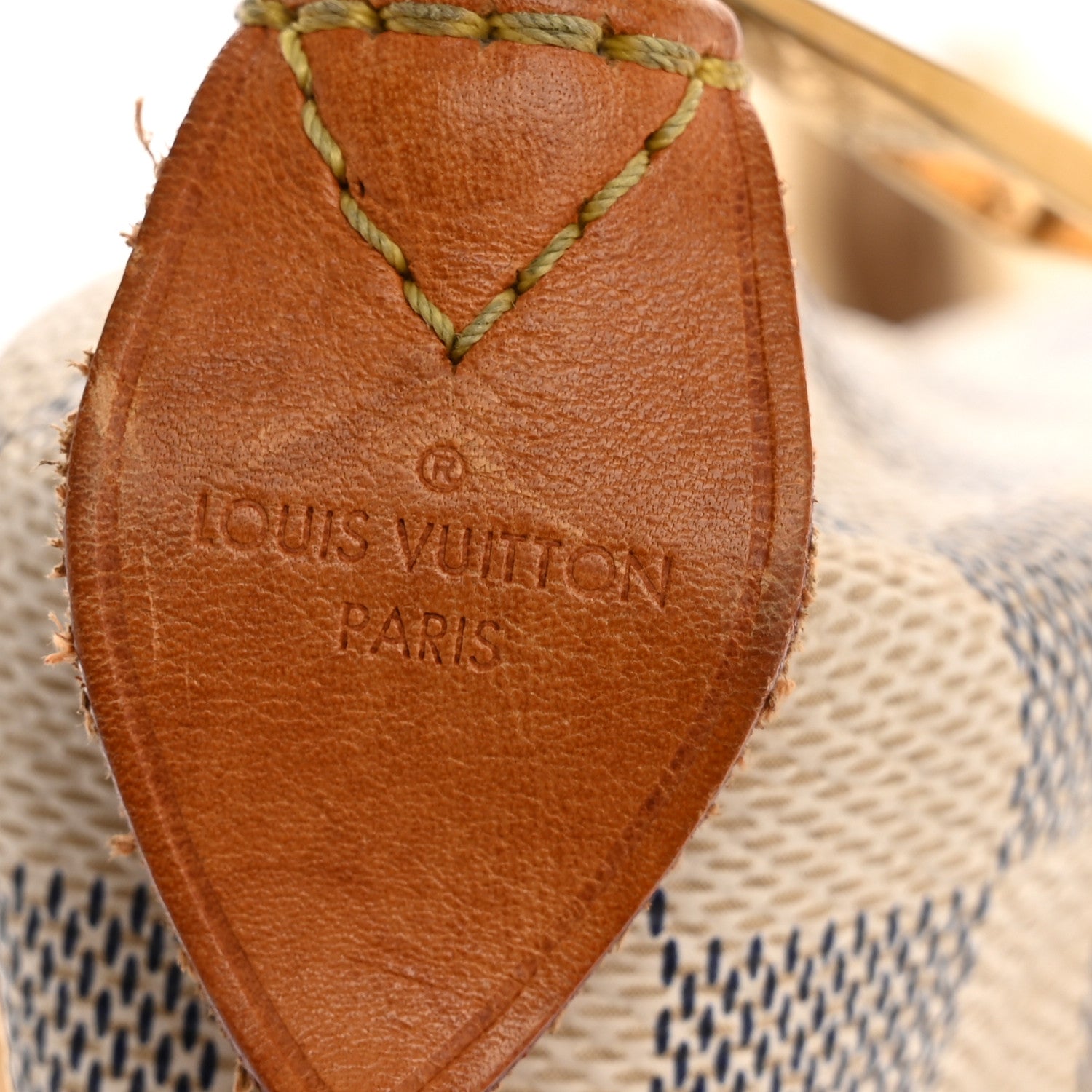 Louis Vuitton Damier Azur Totally MM 6 of 14