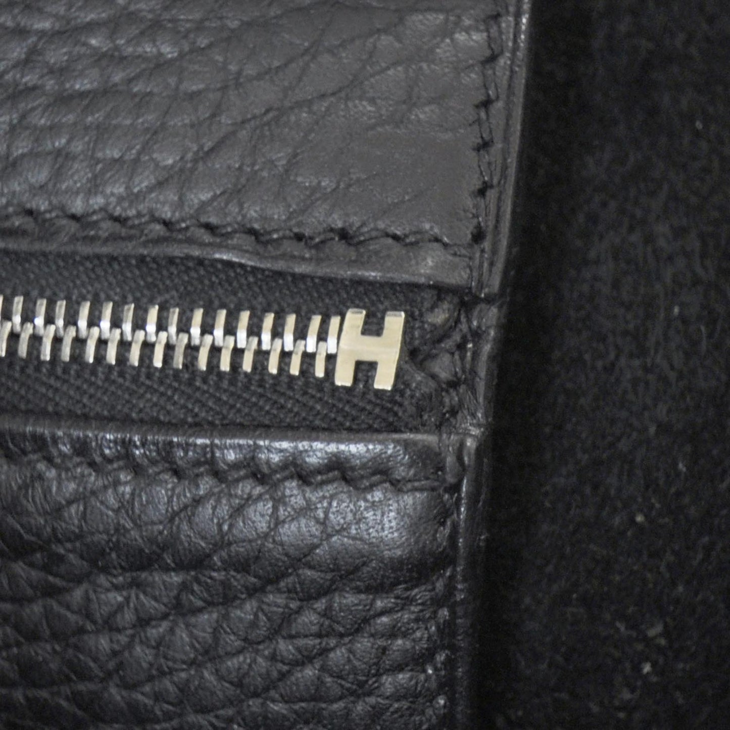 Taurillon Clemence Trim II 31cm Hobo Black